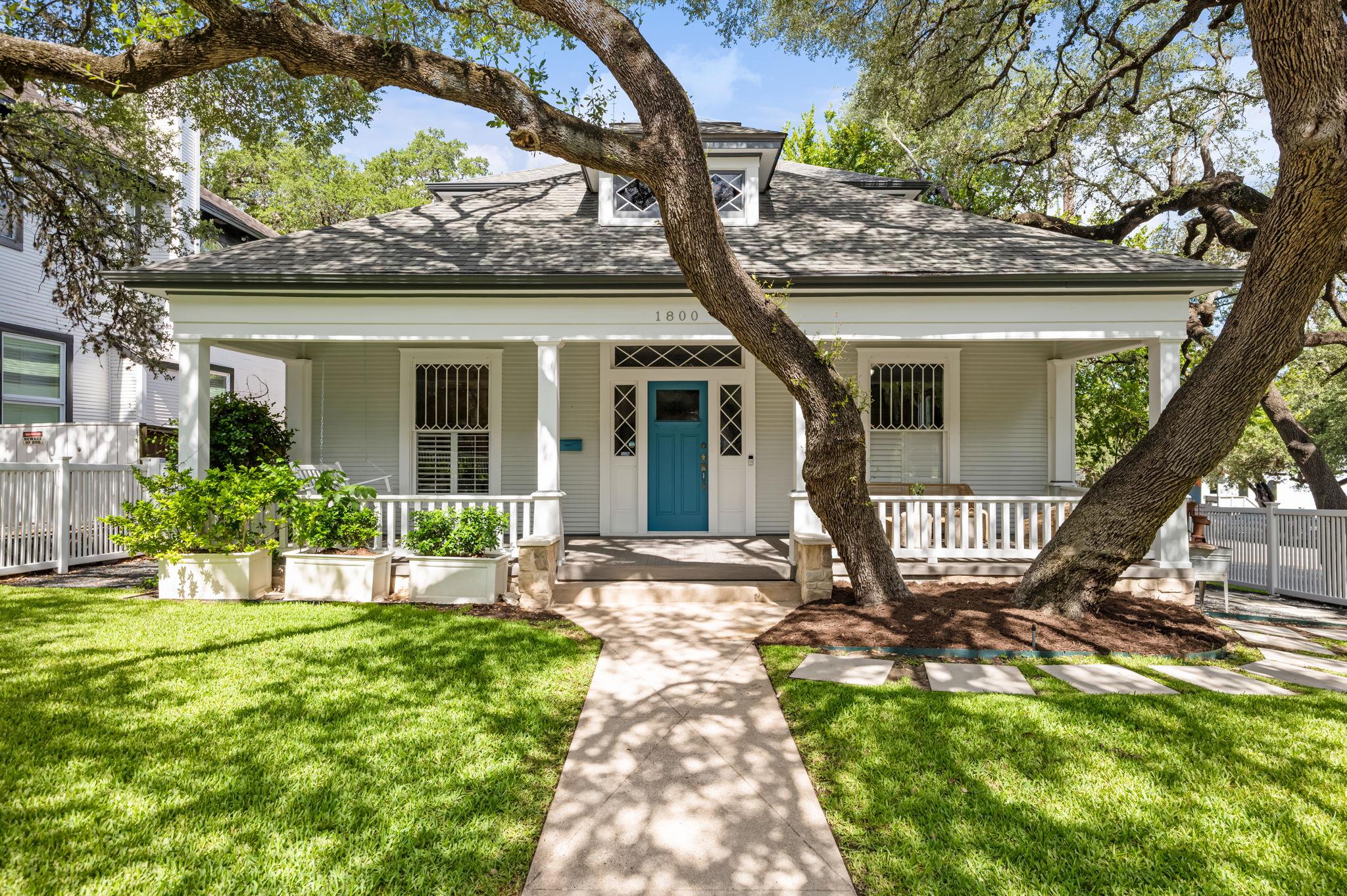 1800  Brackenridge St, Austin, TX 78704 — photo 1
