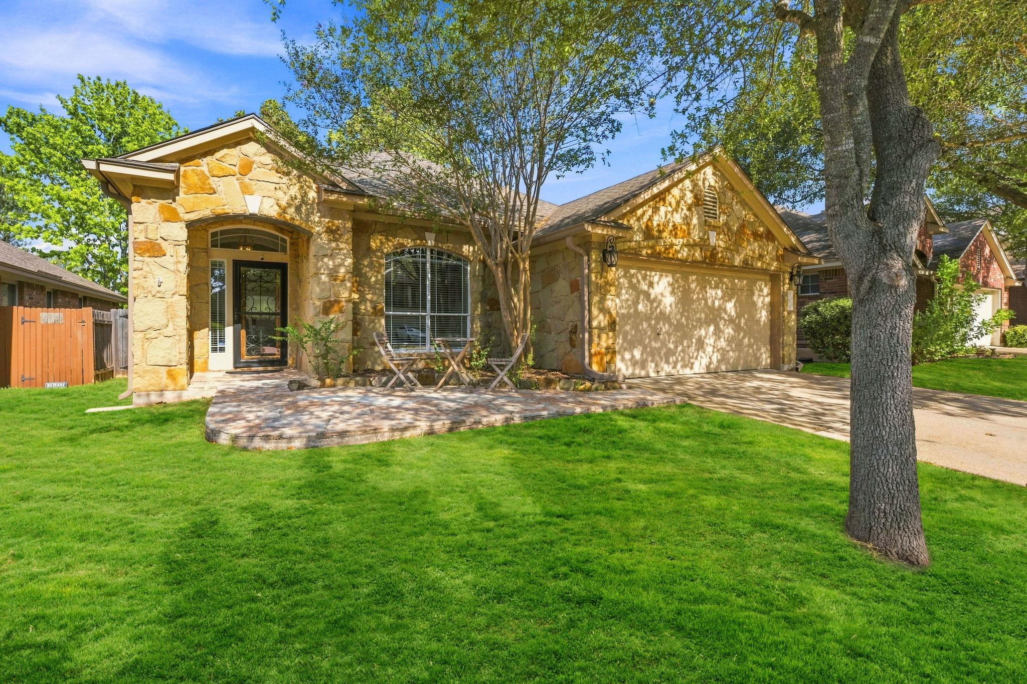 10416  Big Thicket Dr, Austin, TX 78747 — photo 1