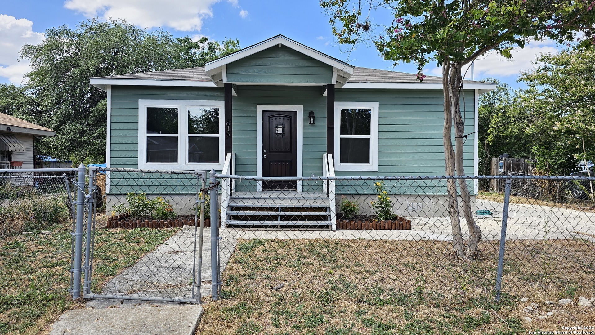 815 WAVERLY AVE, San Antonio, TX 78201 — photo 1