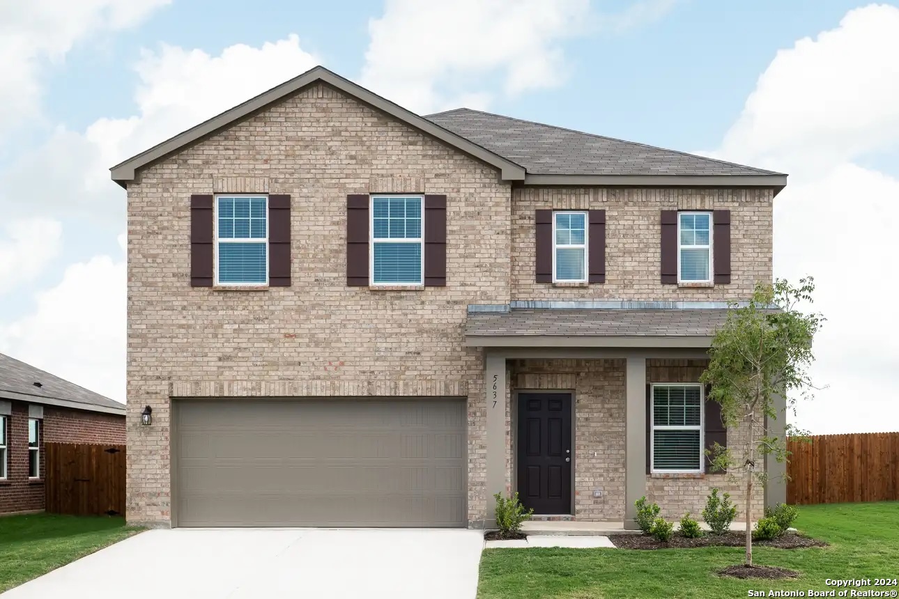 124 Peterson Place, Adkins, TX 78101 — photo 1