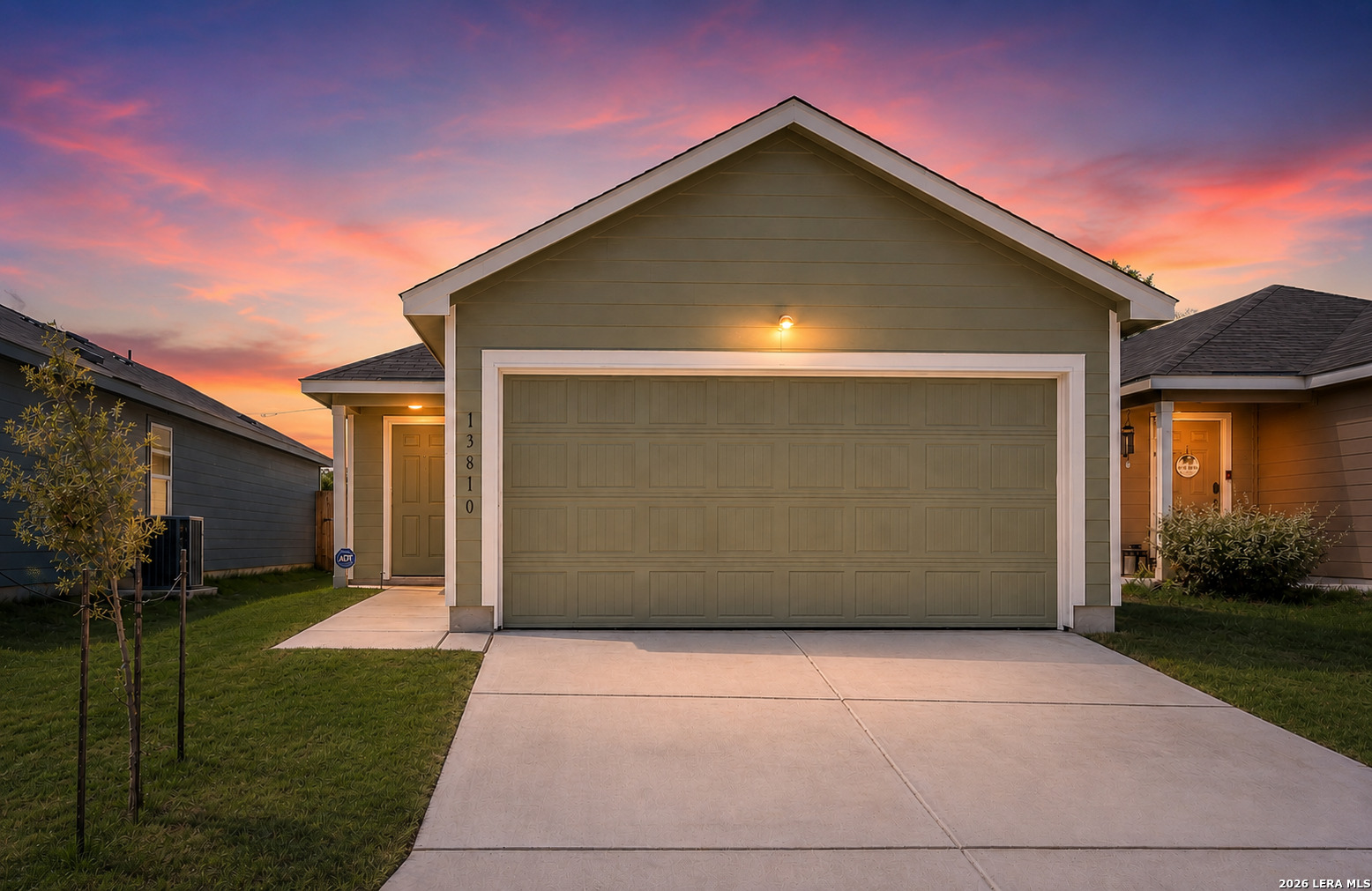 13810 HAYSTACK RDG, San Antonio, TX 78252 — photo 1