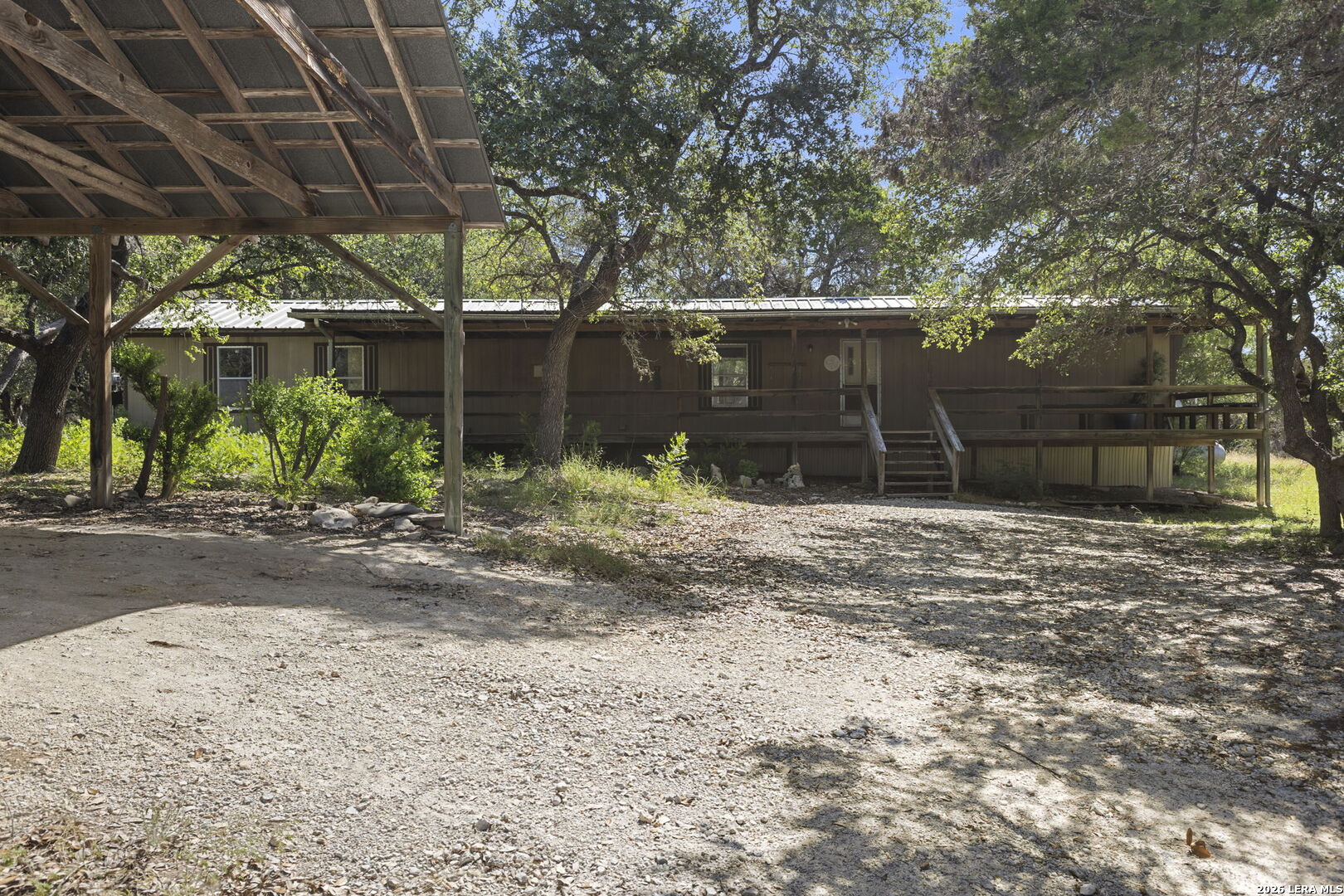 184 Linda, Canyon Lake, TX 78133 — photo 1