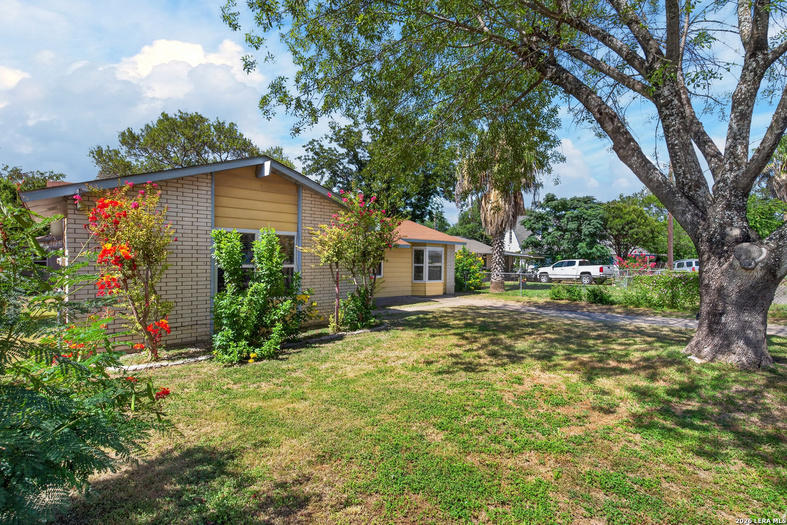 2714 LAGOON DR, San Antonio, TX 78224 — photo 1