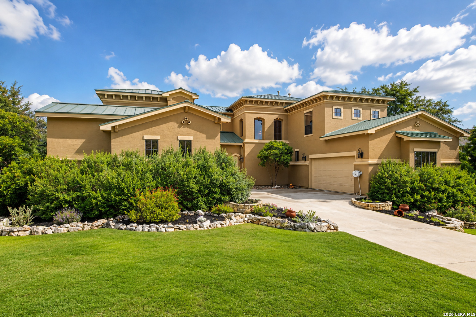 7938 Colonial Woods, Boerne, TX 78015 — photo 1