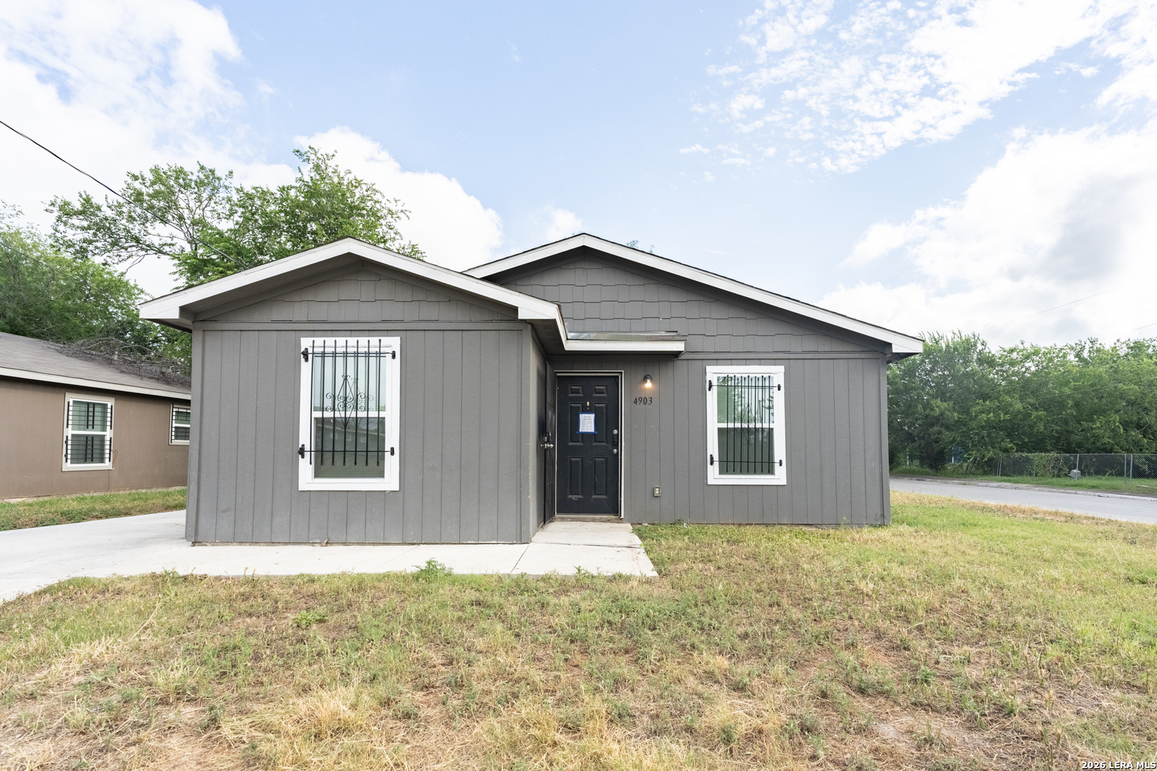 4903 TYSON ST, San Antonio, TX 78237 — photo 1