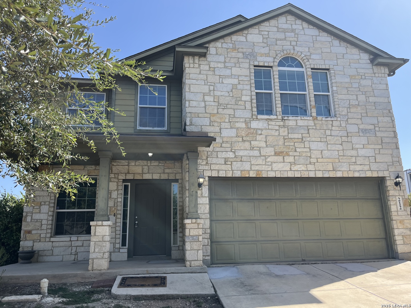 212 OAK CREEK WAY, New Braunfels, TX 78130 — photo 1