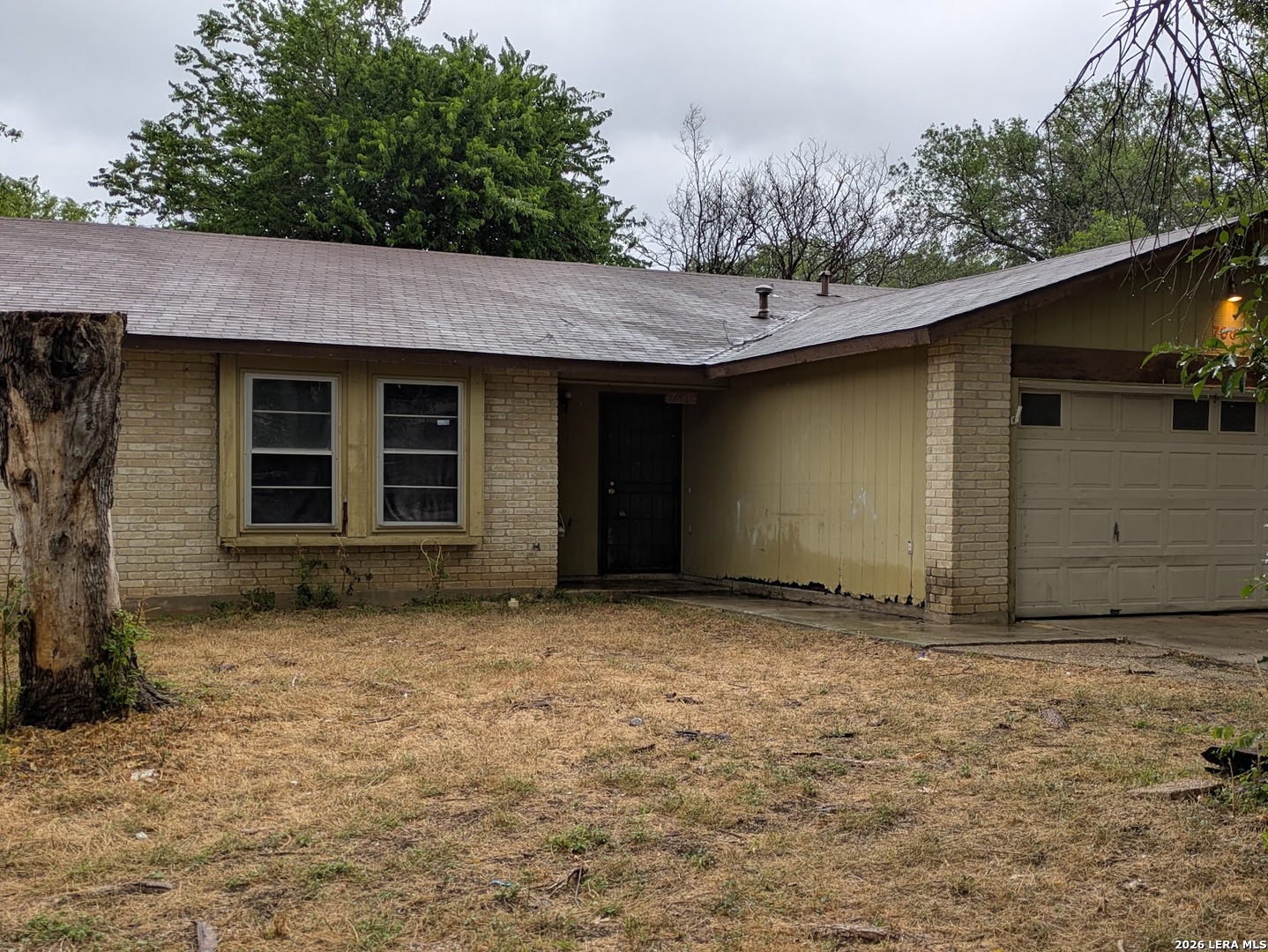 7681 Tarrasa, San Antonio, TX 78239 — photo 1