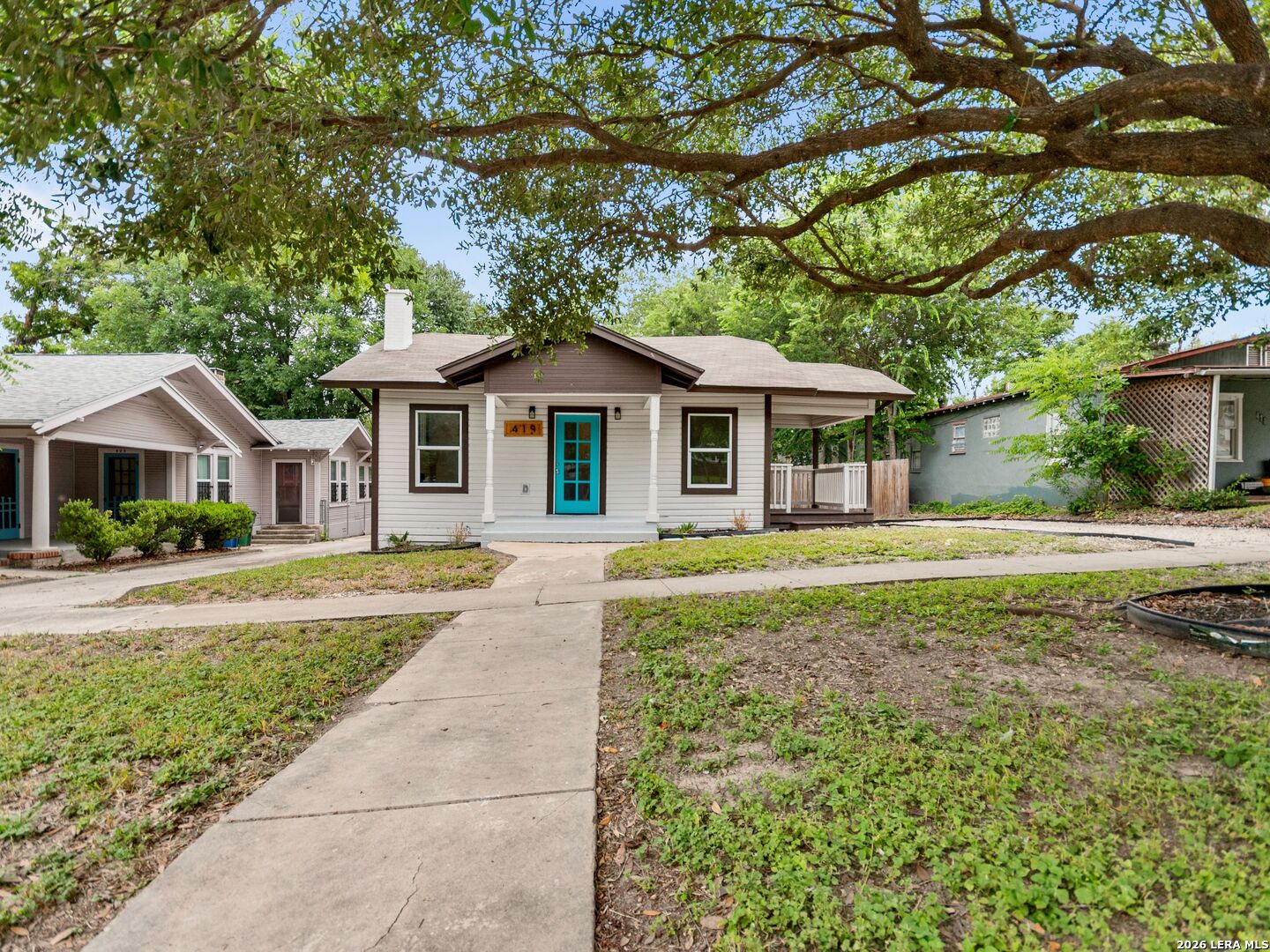 419 W Huisache Avenue, San Antonio, TX 78212 — photo 1