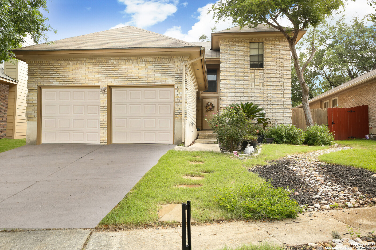 3111 MORNING CRK, San Antonio, TX 78247 — photo 1