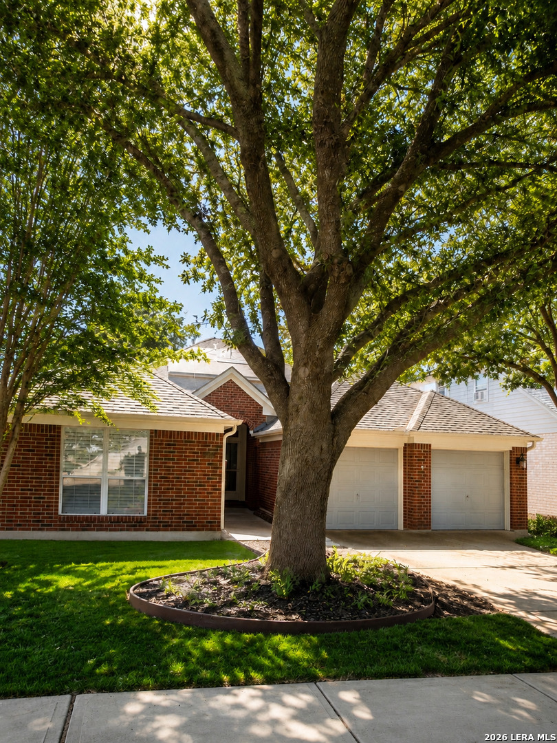11314 FAIR HOLLOW DR, San Antonio, TX 78249 — photo 1