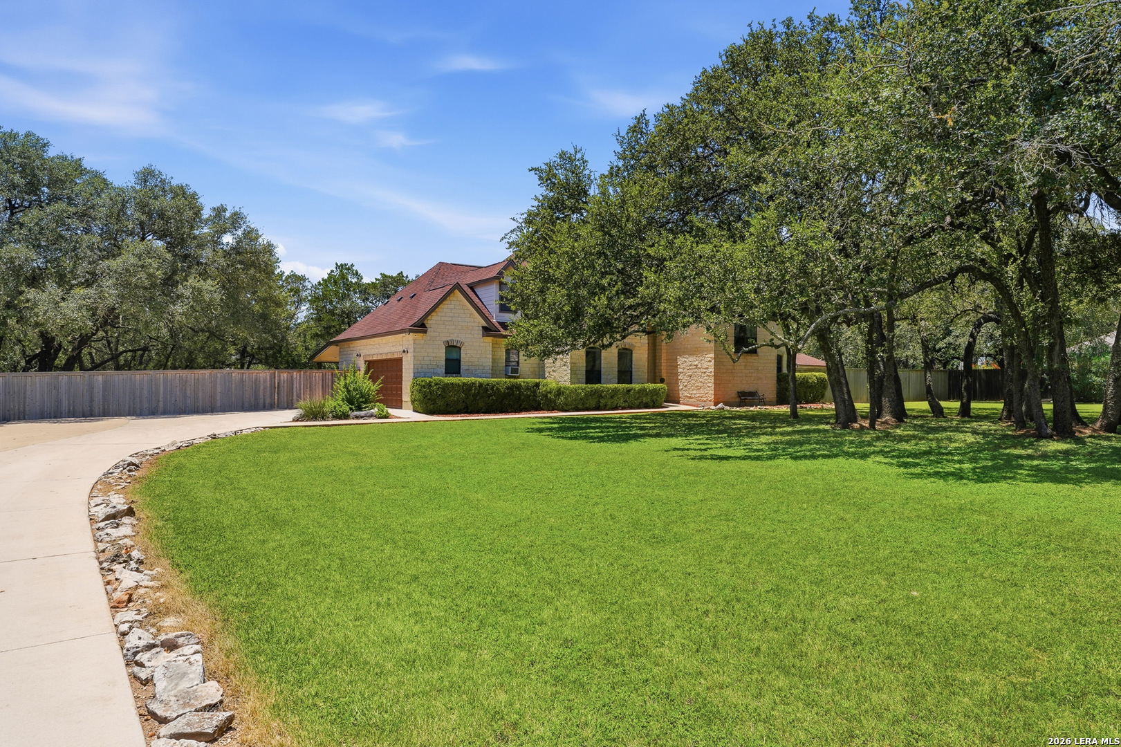 1017 MOUNTAIN DR, San Marcos, TX 78666 — photo 1