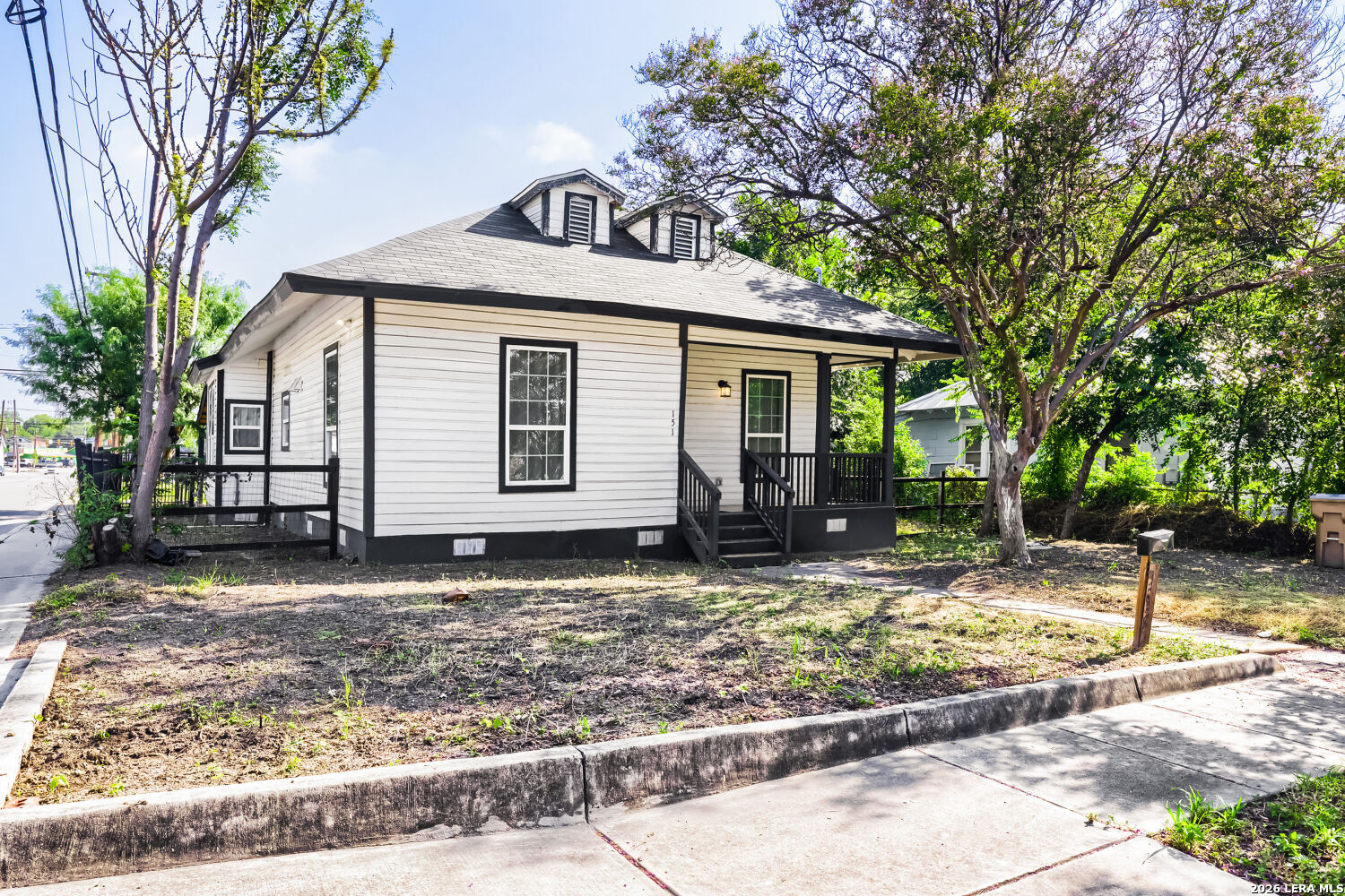 151 CORNELL AVE, San Antonio, TX 78201 — photo 1