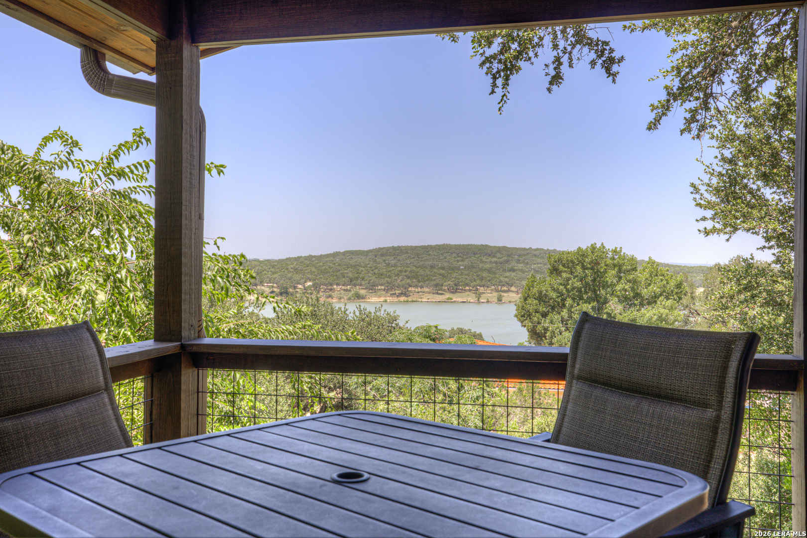 1422 Oakridge Ln, Canyon Lake, TX 78133 — photo 1