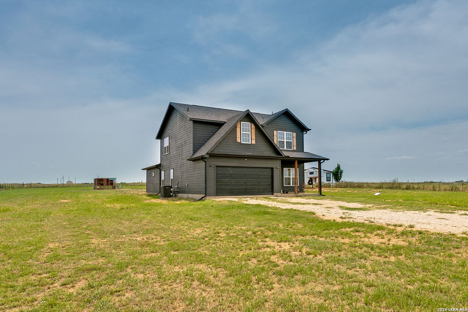 500 County Road 2645, Moore, TX 78057 — photo 1