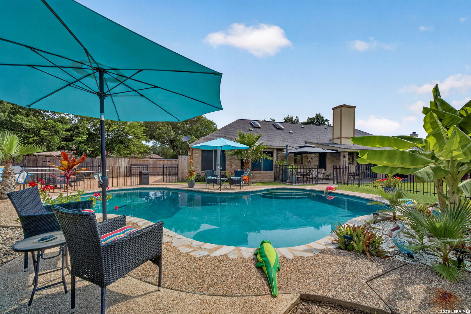 104 Sunnyland, Castroville, TX 78009 — photo 1