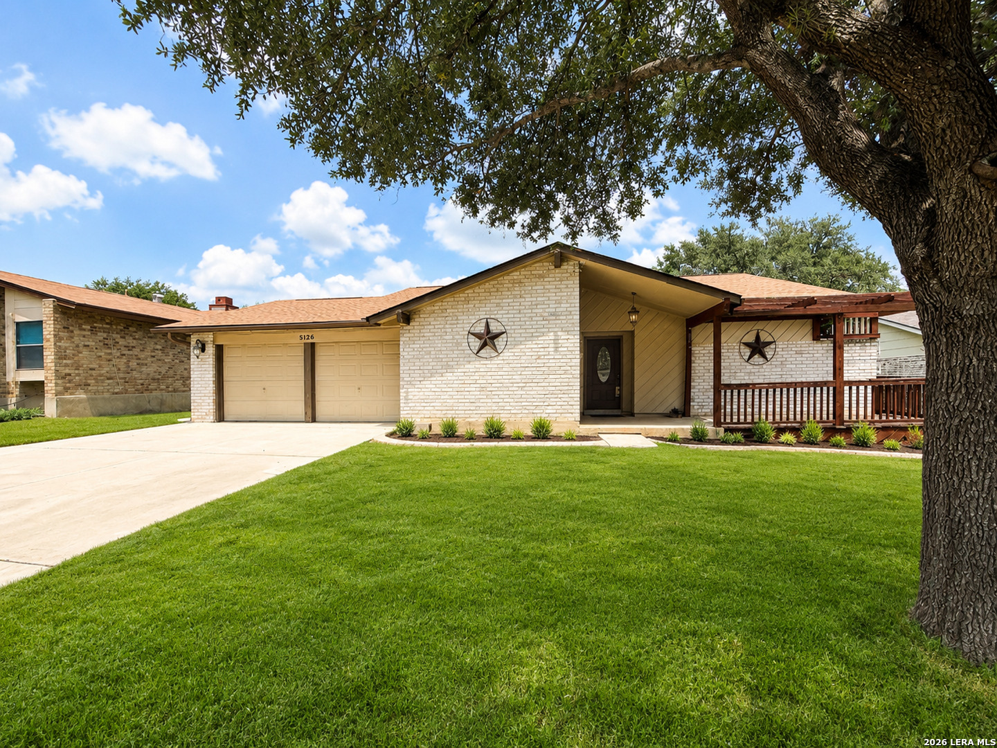 5126 Timberhurst, San Antonio, TX 78250 — photo 1