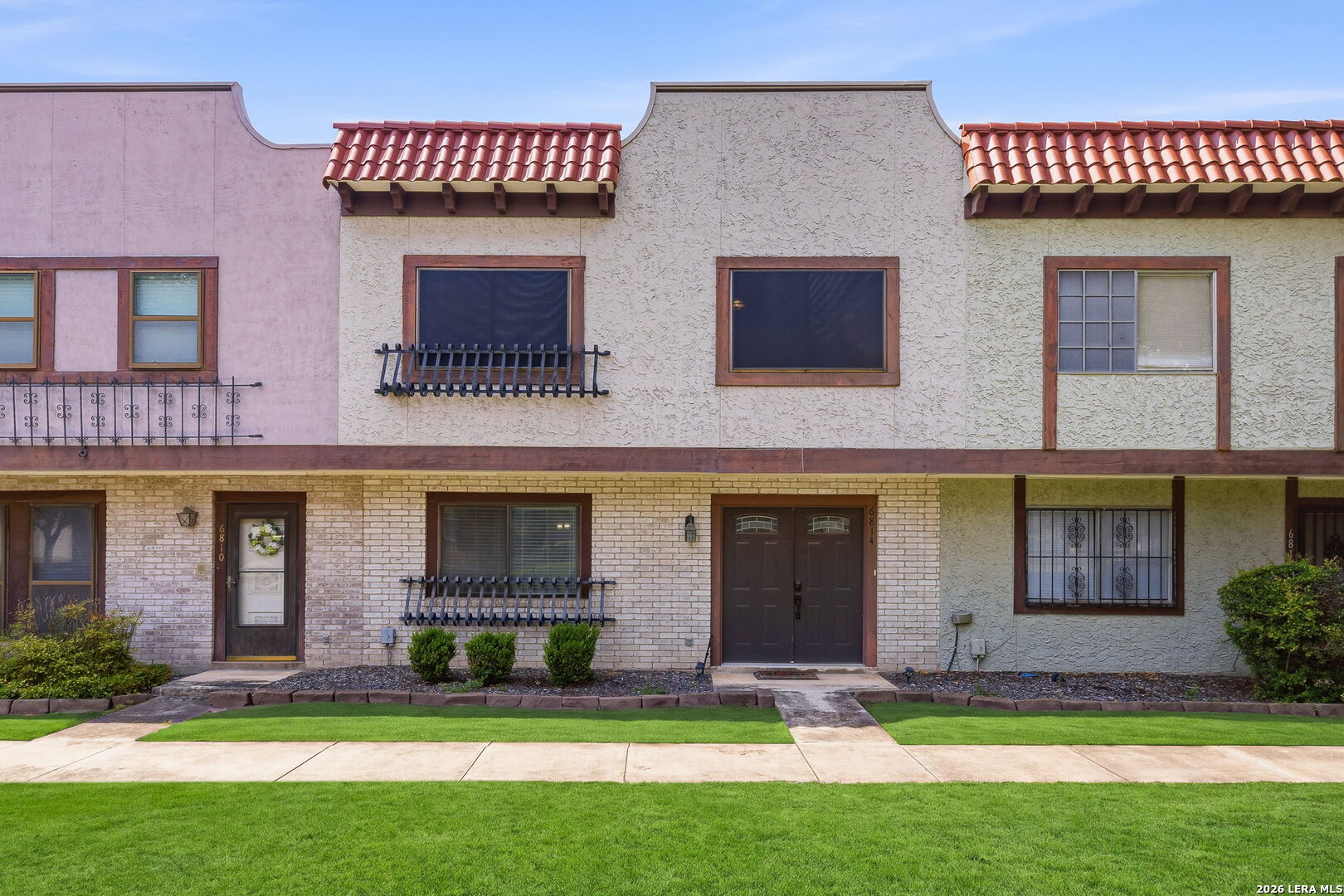 6814 Crown Rdg, San Antonio, TX 78239 — photo 1