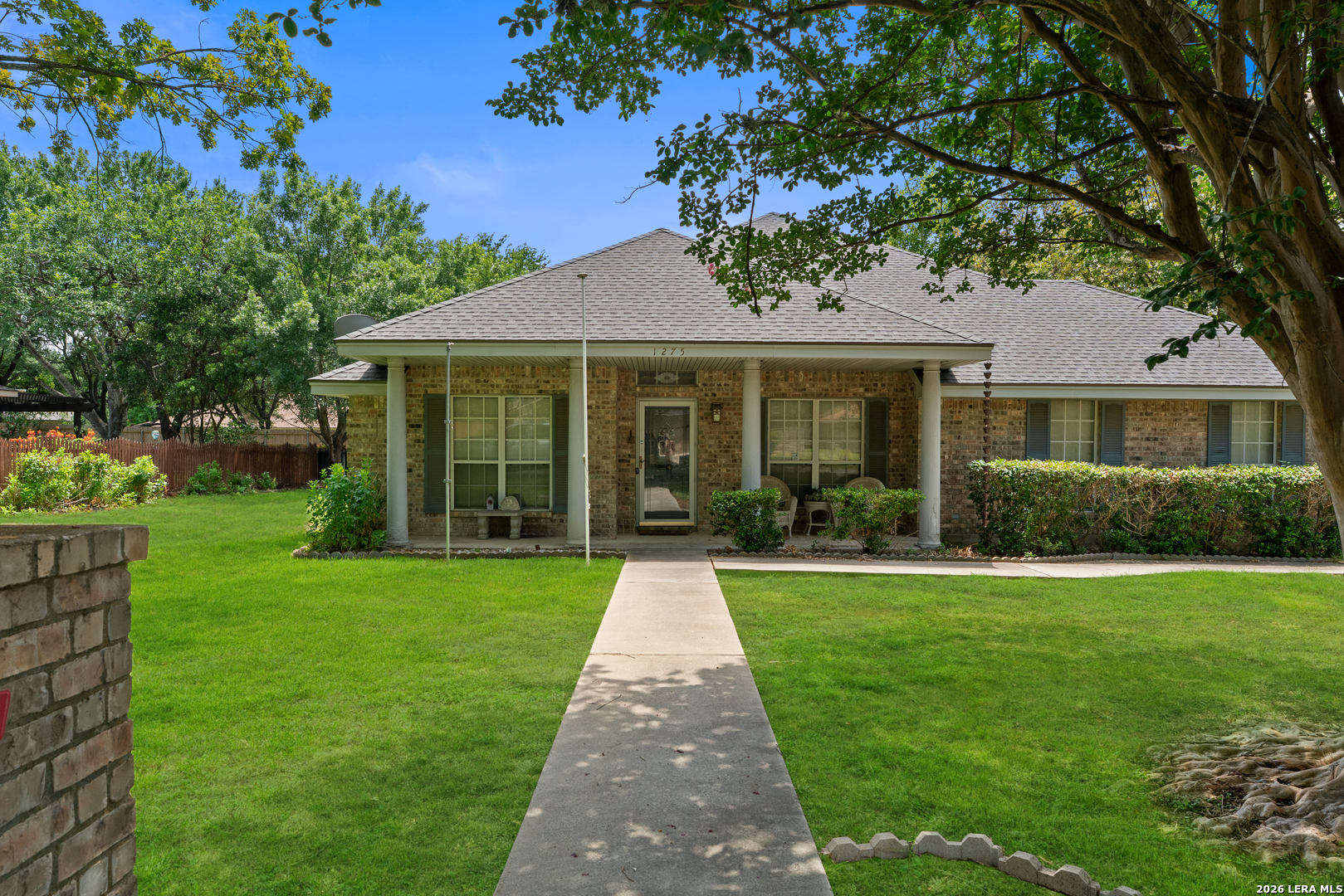 1275 FOX GLEN RD, New Braunfels, TX 78130 — photo 1