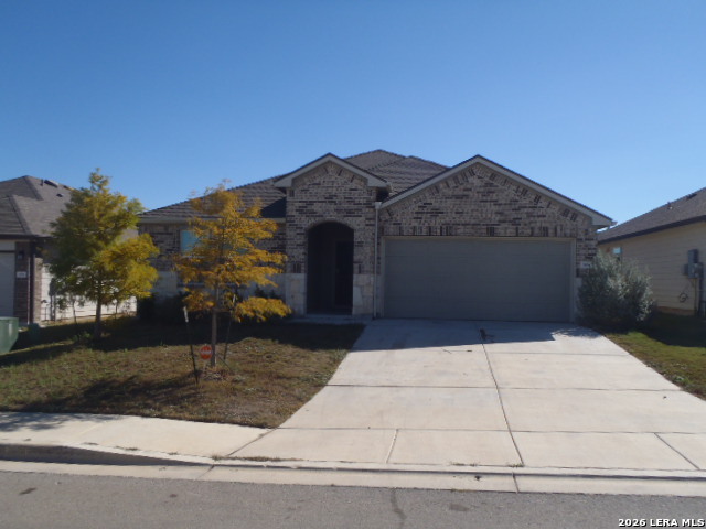 804 PRONGHORN TRL, Seguin, TX 78155 — photo 1