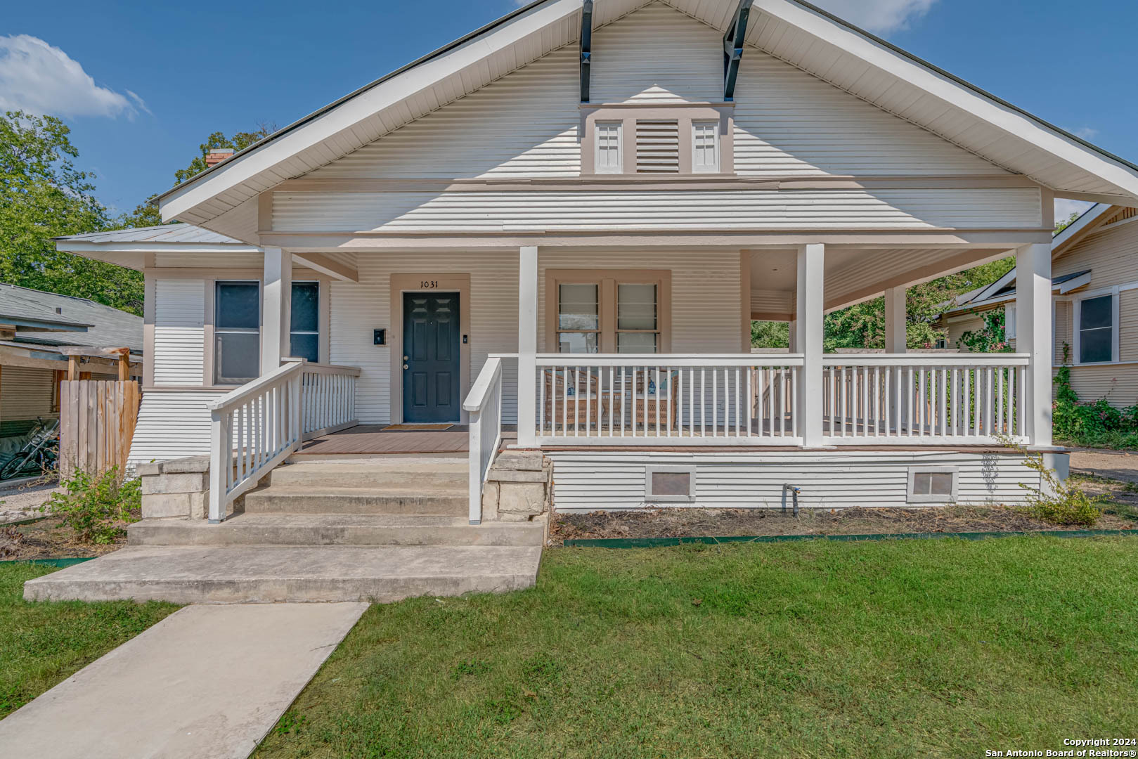1031 W MULBERRY AVE, San Antonio, TX 78201 — photo 1