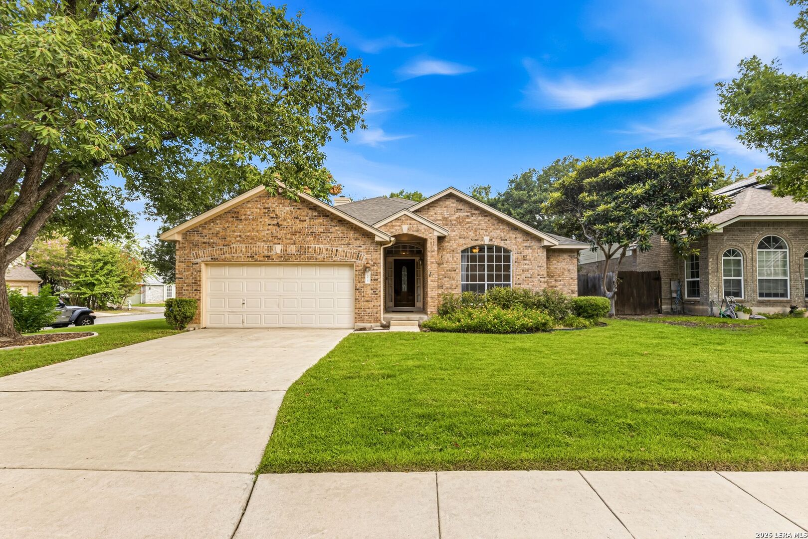 16419 PEMOAK DR, San Antonio, TX 78240 — photo 1