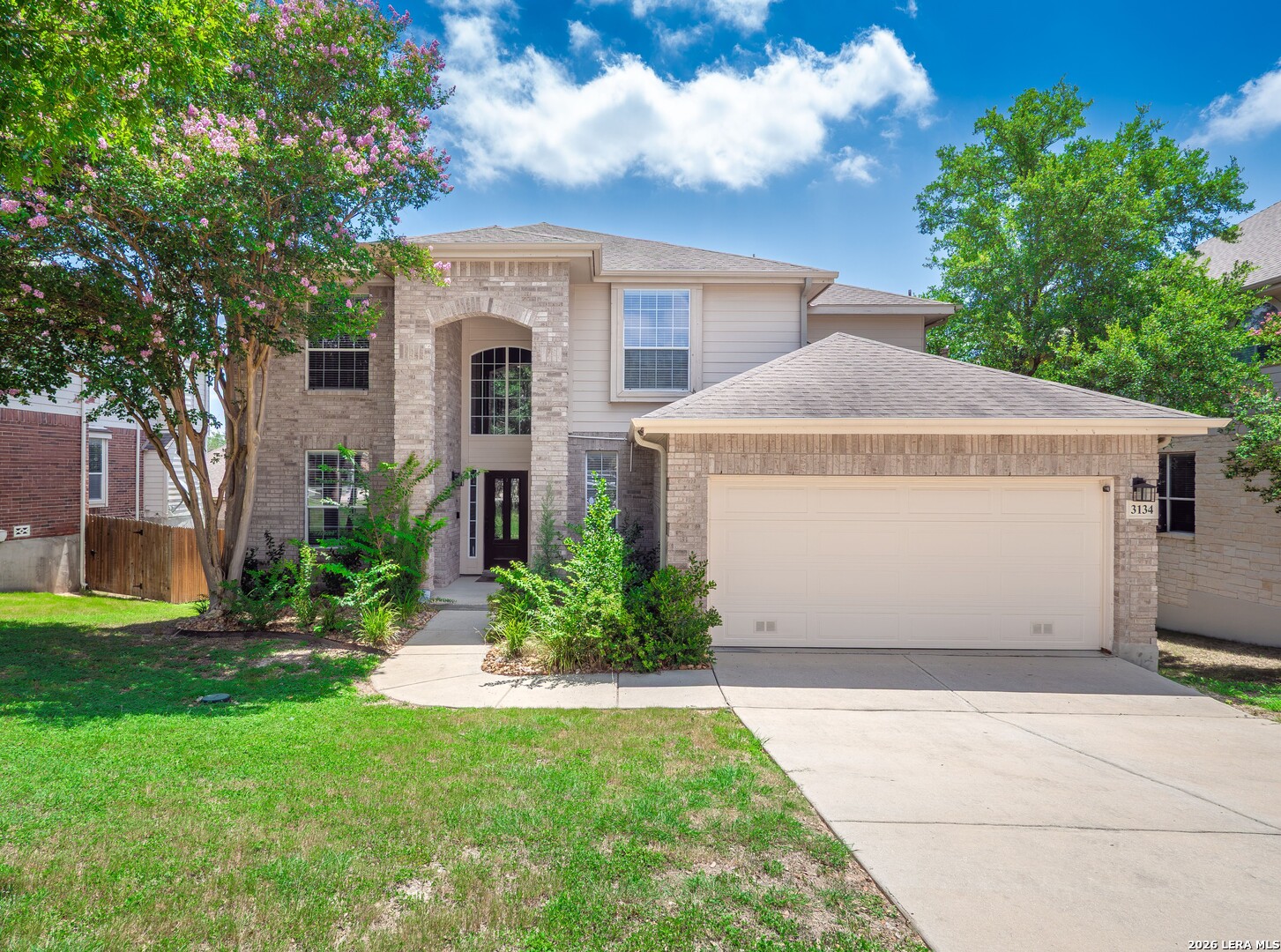 3134 Howling Wolf, San Antonio, TX 78261 — photo 1