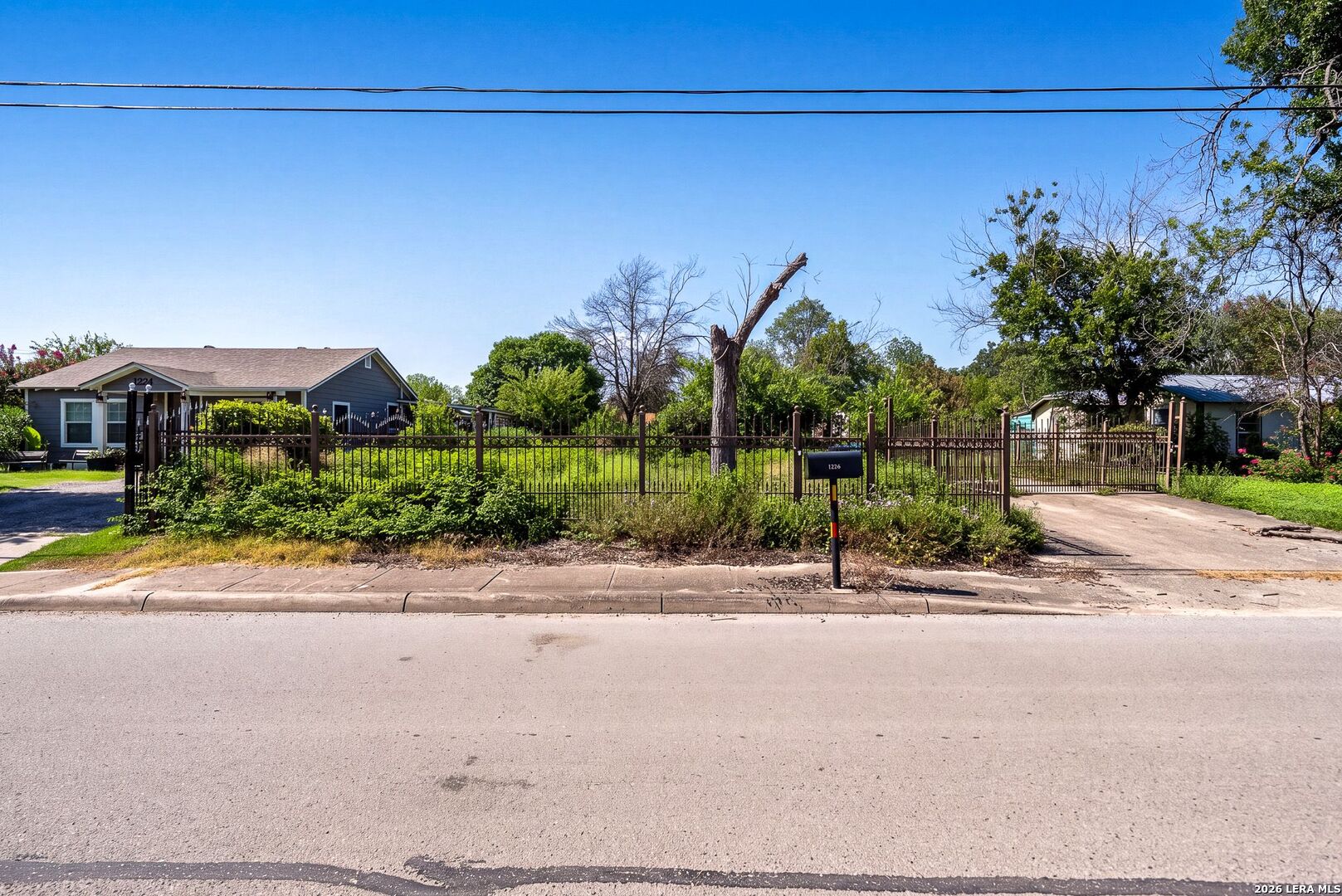 1220 Rice Rd, San Antonio, TX 78220 — photo 1