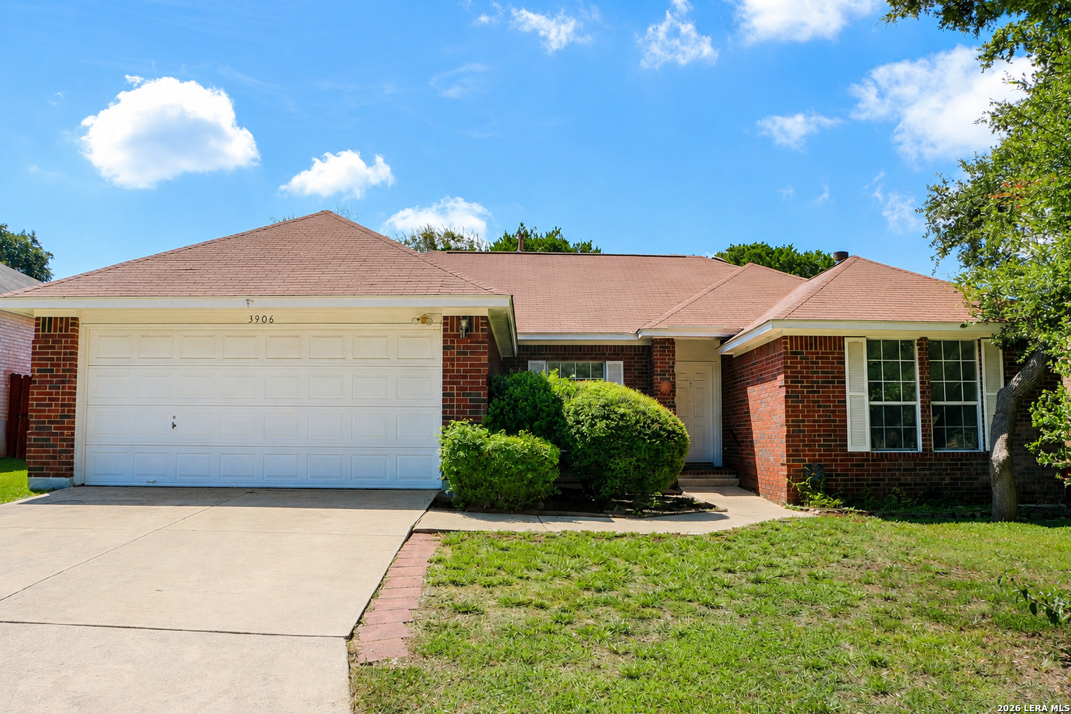 3906 Knollcross, San Antonio, TX 78247 — photo 1