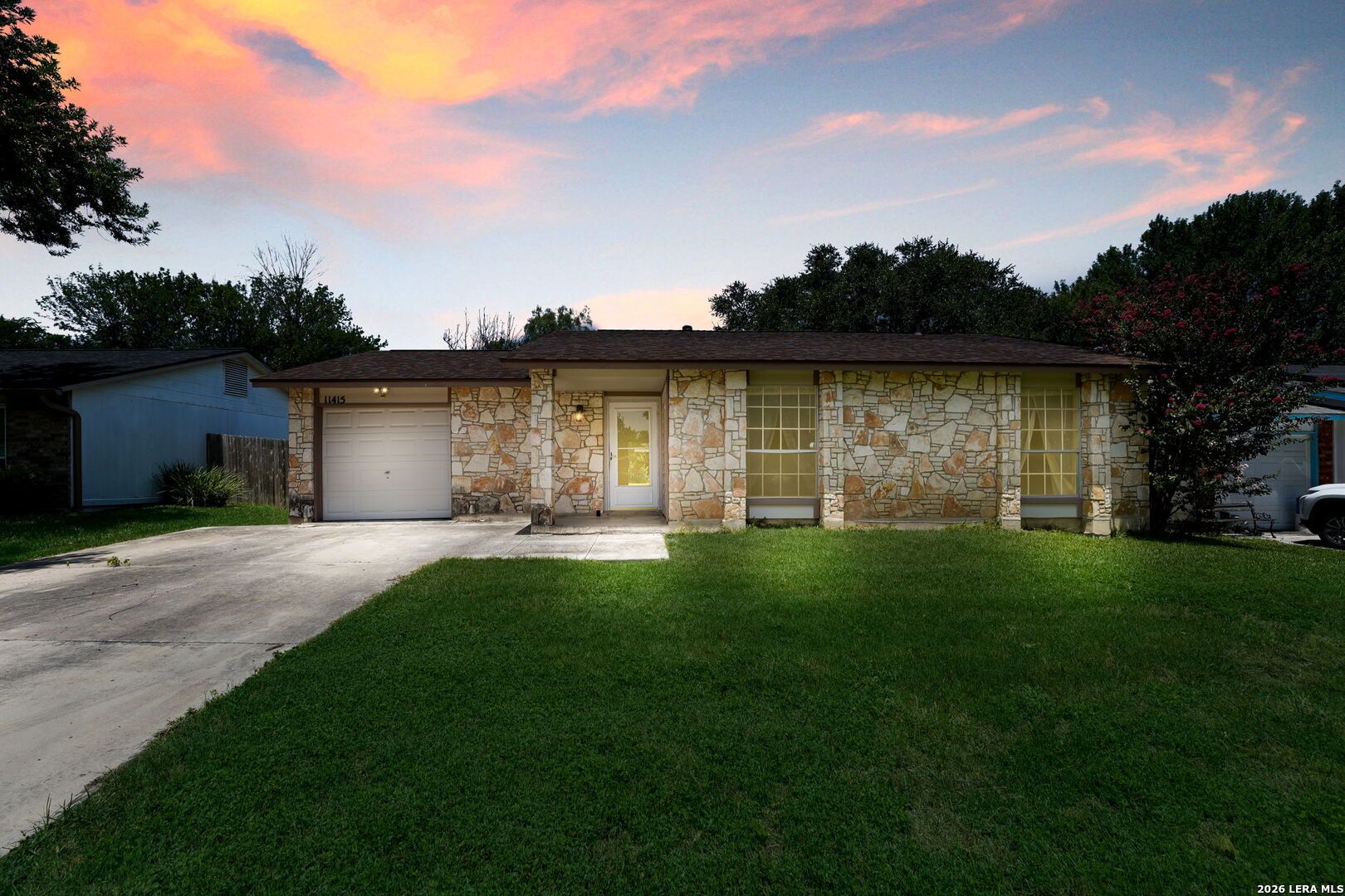 11415 Rifle Gap Dr, San Antonio, TX 78245 — photo 1