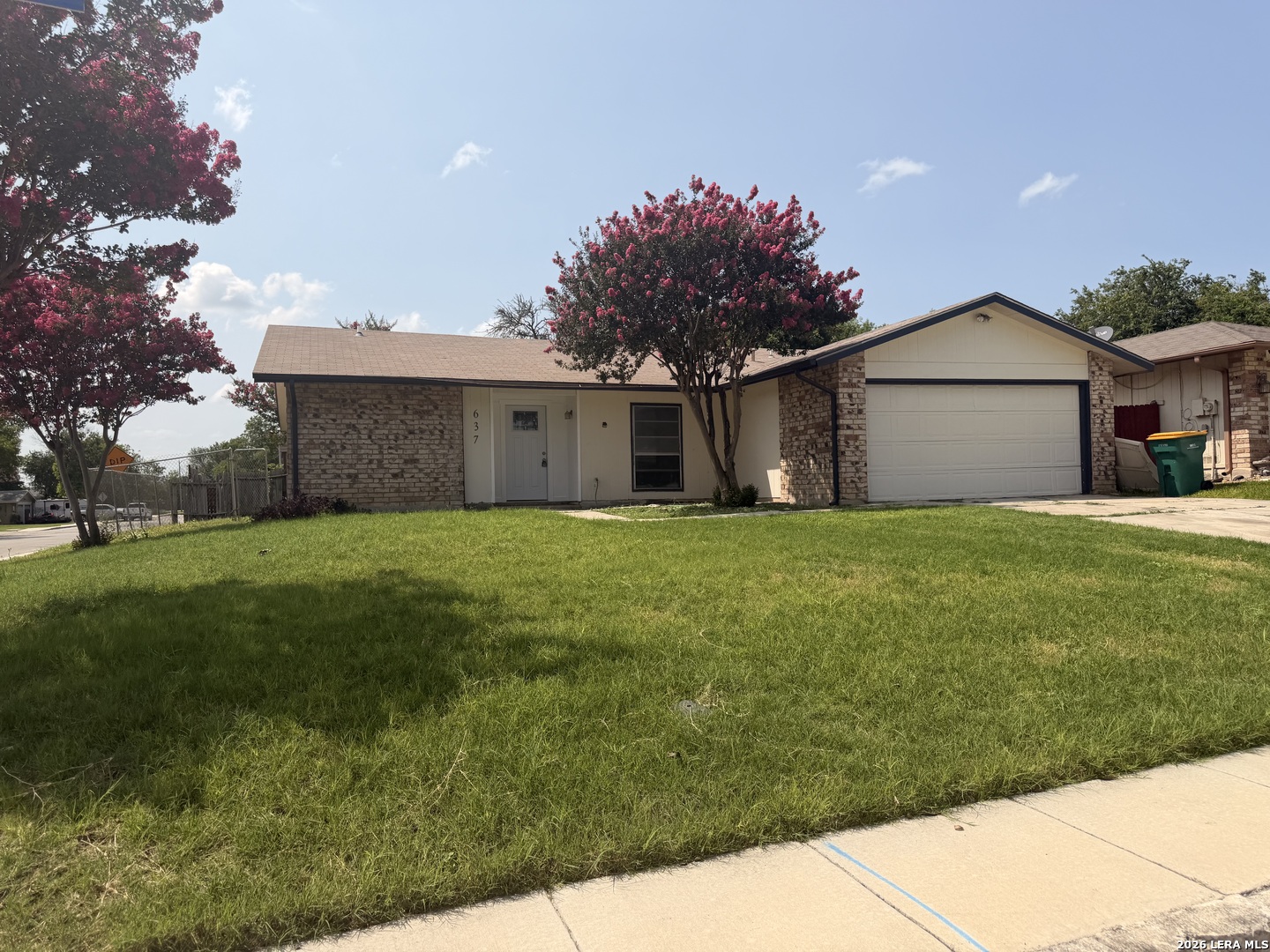 637 JAMIE SUE DR, Converse, TX 78109 — photo 1