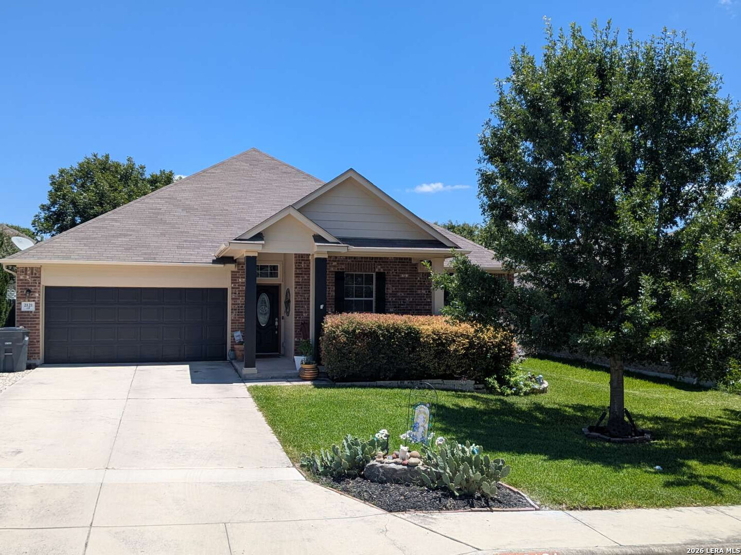 2121 Dragon TRL, New Braunfels, TX 78130 — photo 1