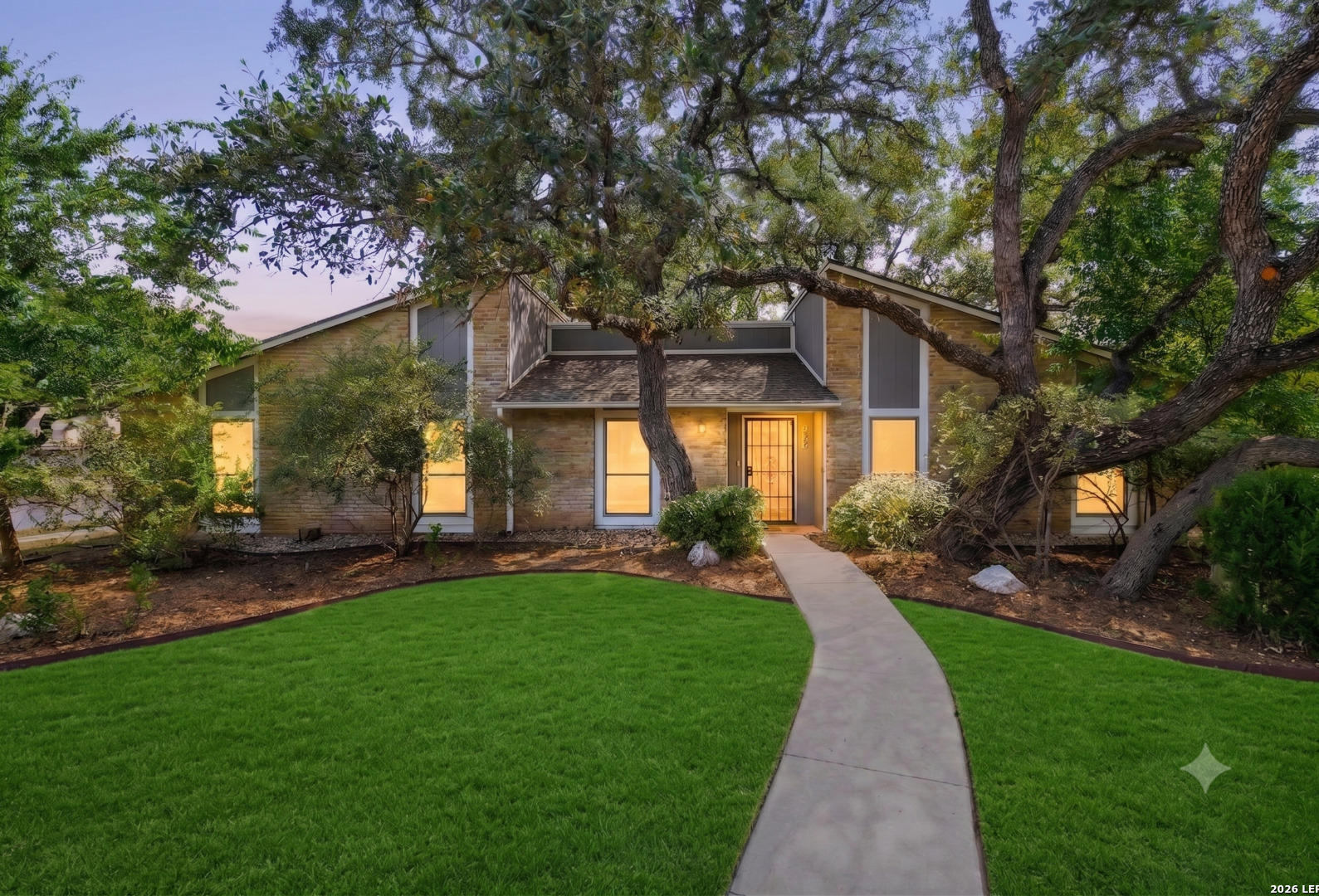 13603 Forest Walk, San Antonio, TX 78231 — photo 1