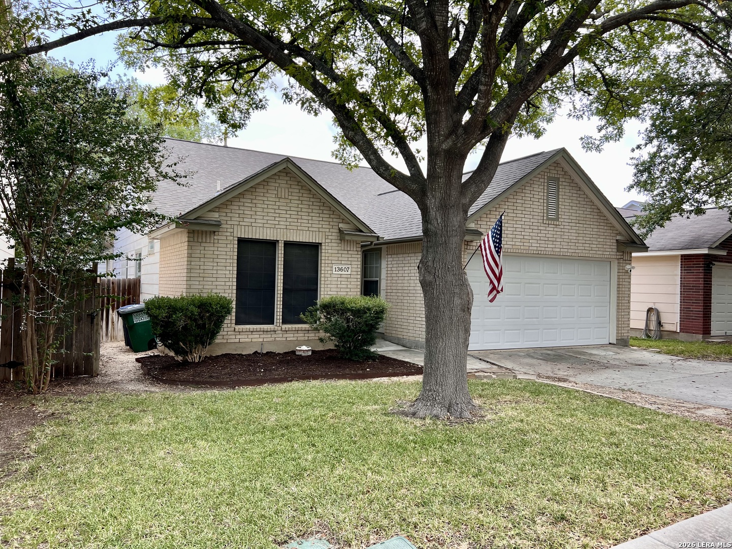 13607 Bridgeview, San Antonio, TX 78247 — photo 1