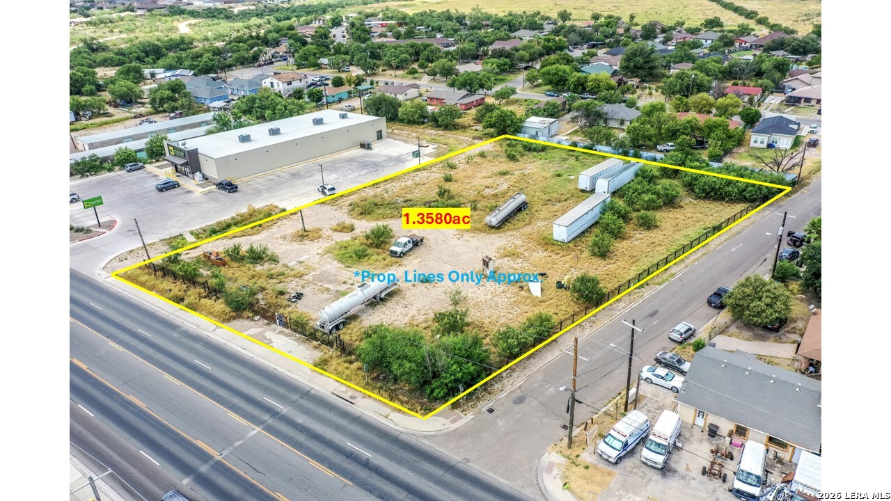 2719 DEL RIO BLVD, Eagle Pass, TX 78852 — photo 1