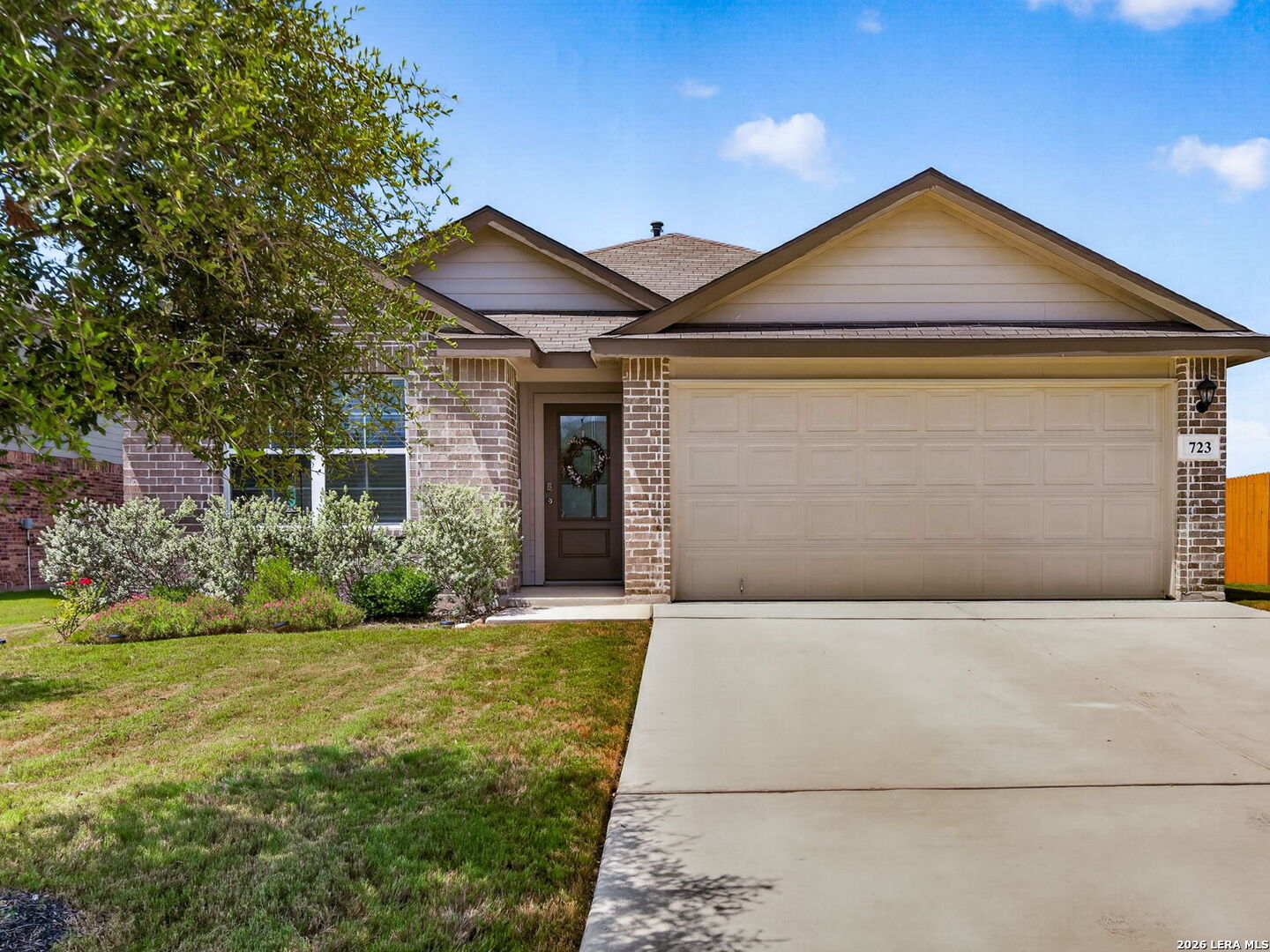 723 Overlook Rdg, Cibolo, TX 78108 — photo 1