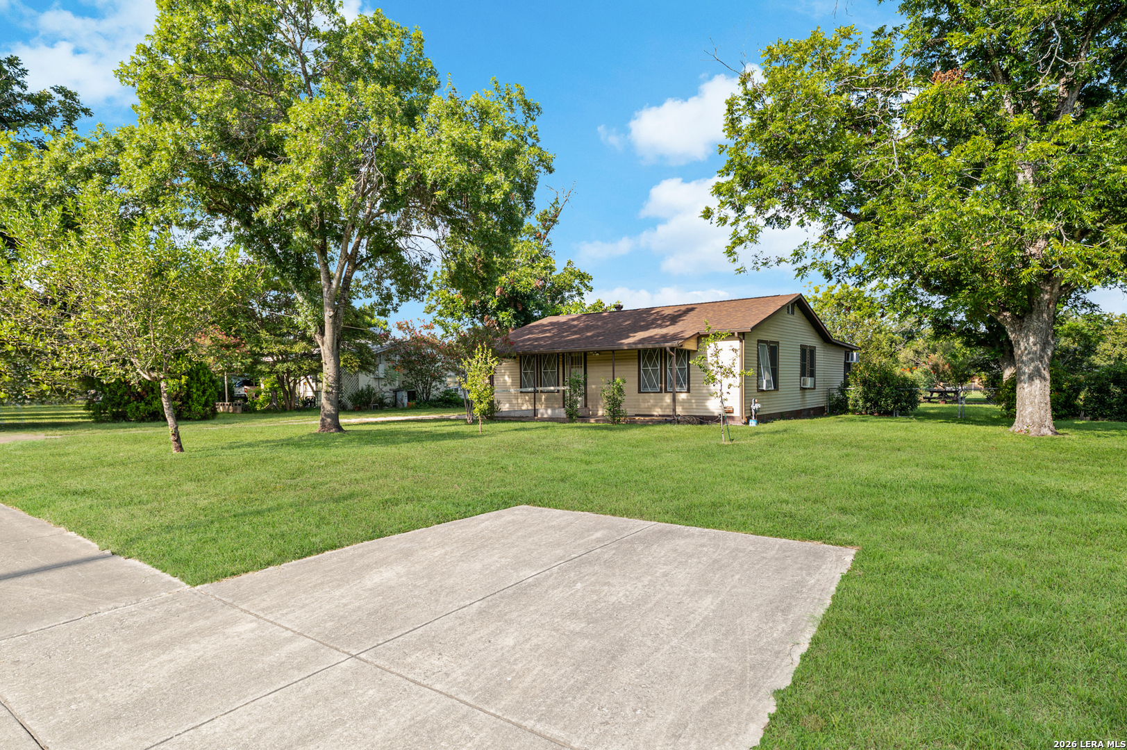 2520 Jupe Dr, San Antonio, TX 78222 — photo 1