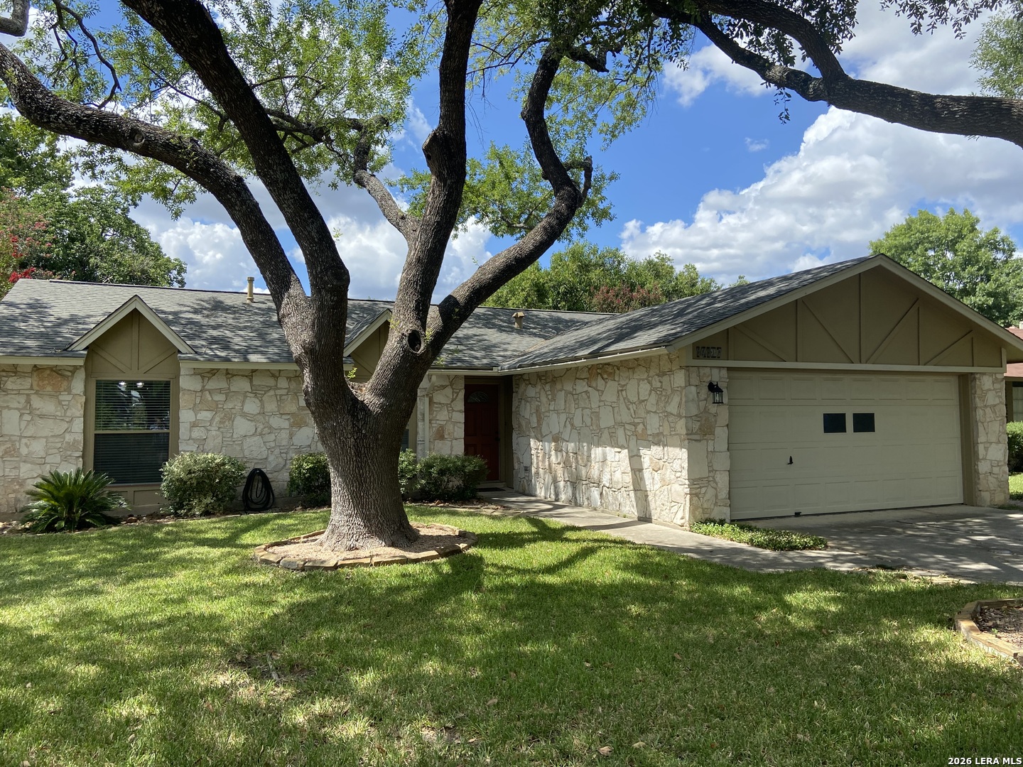 14107 Queensway, San Antonio, TX 78217 — photo 1