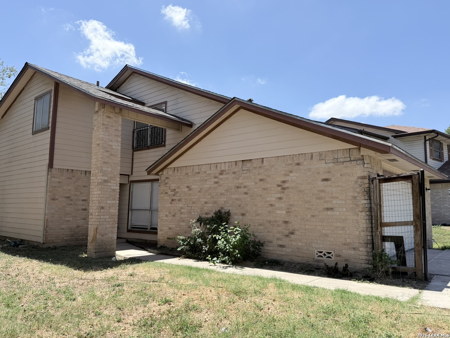 5758 SPRING MOON ST, San Antonio, TX 78247 — photo 1