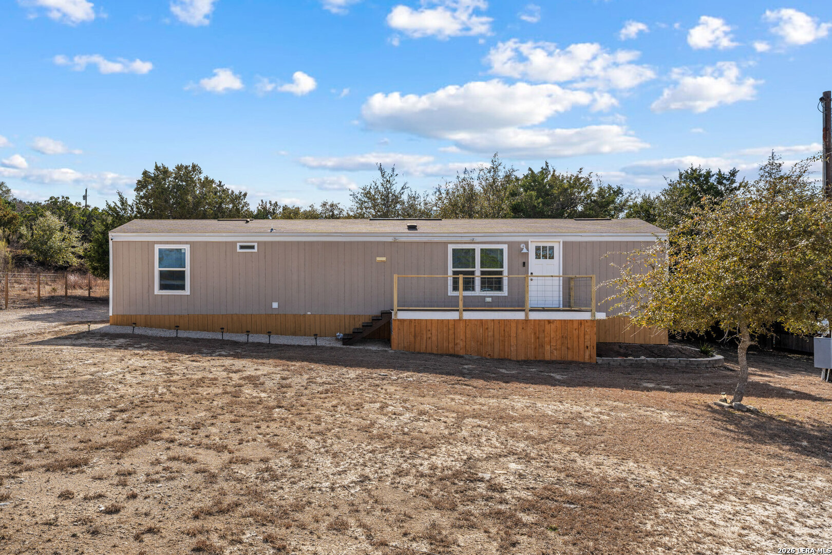 483 WRIGHT DR, Bandera, TX 78003 — photo 1