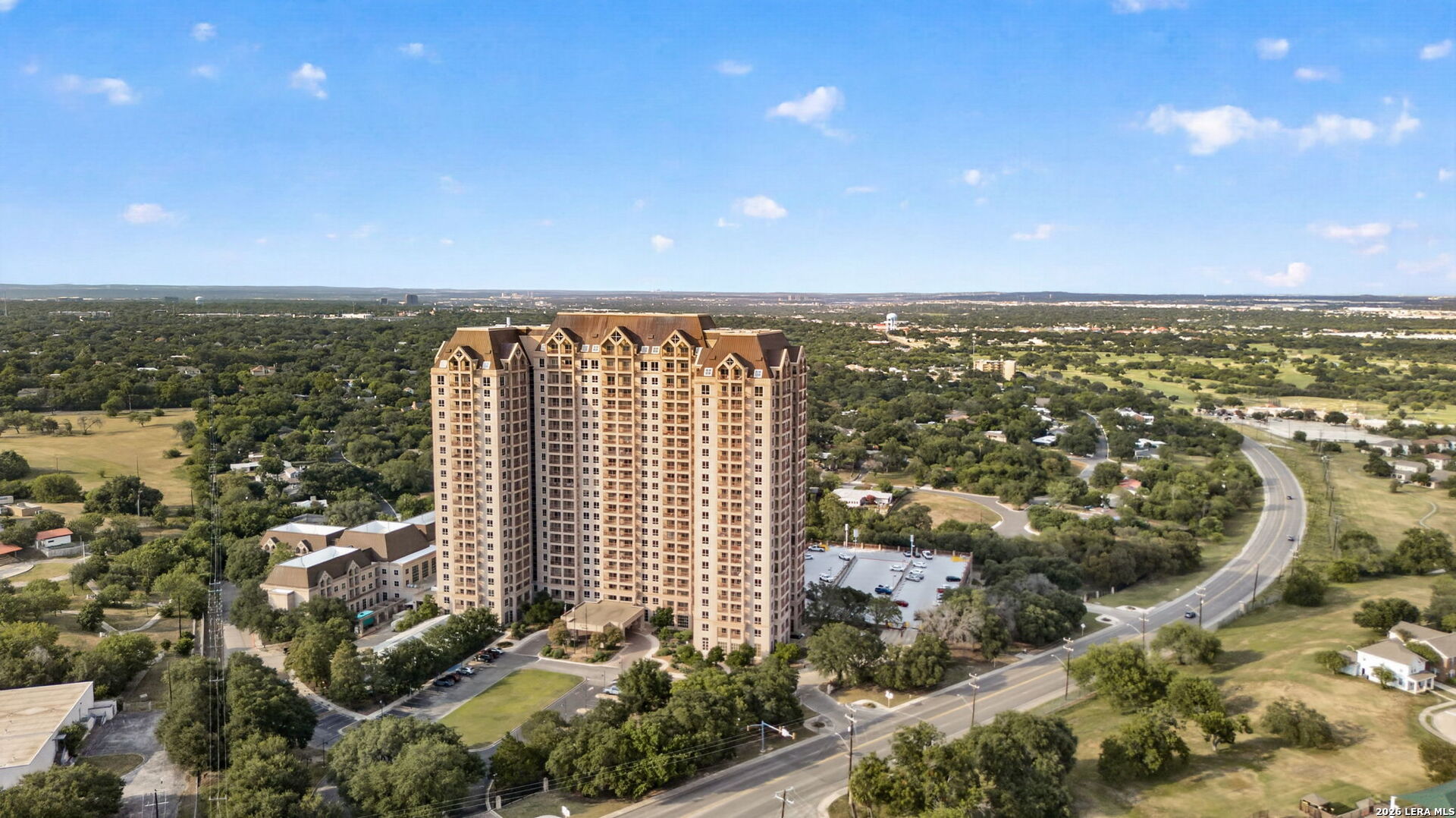 1 TOWERS PARK LN, San Antonio, TX 78209 — photo 1