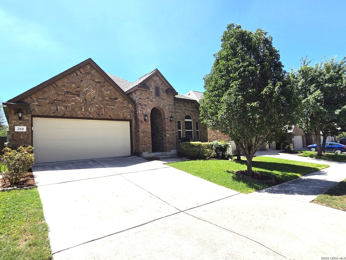261 NORWOOD CT, Cibolo, TX 78108 — photo 1