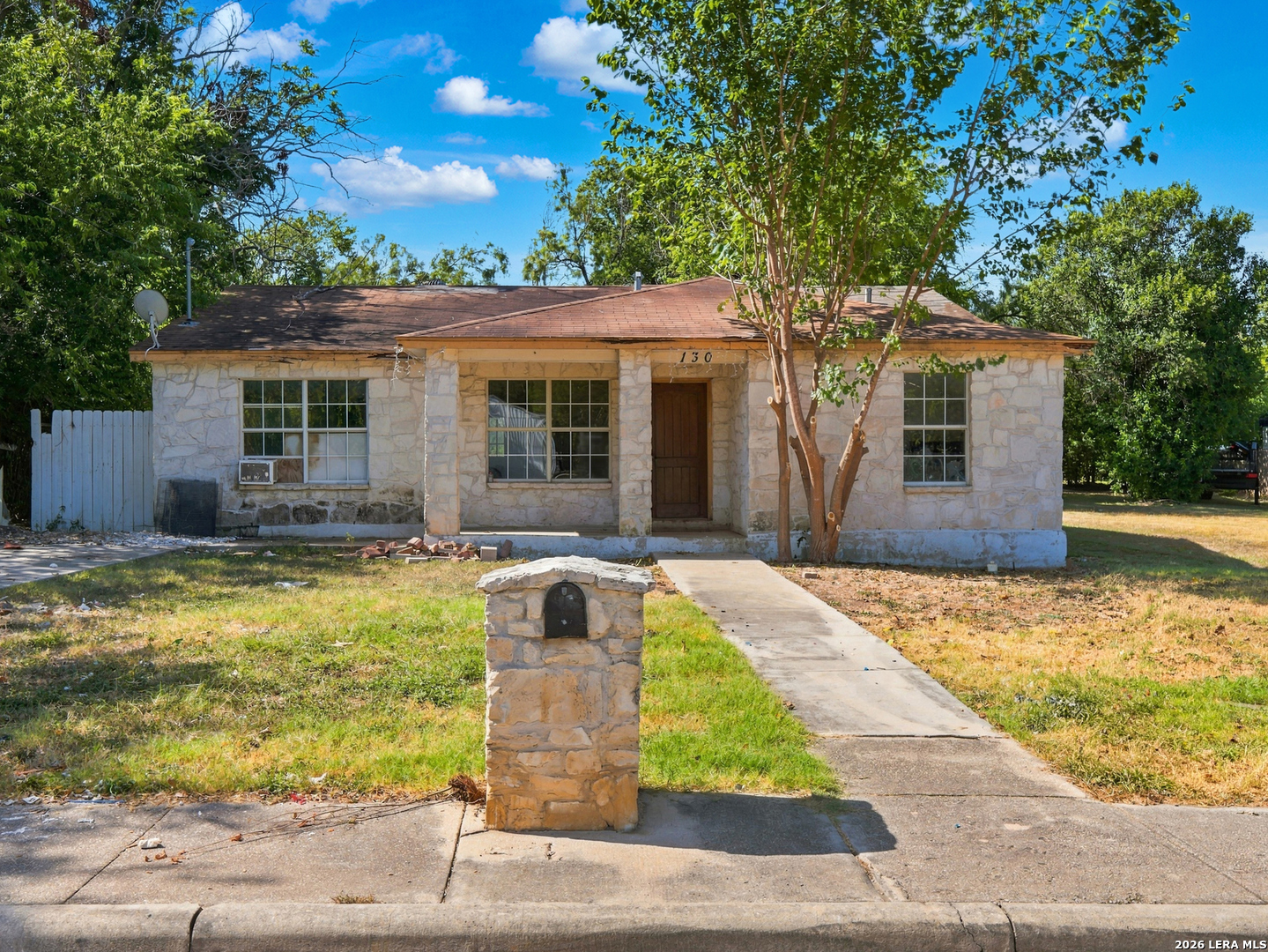 130 Rene Ave, San Antonio, TX 78233 — photo 1