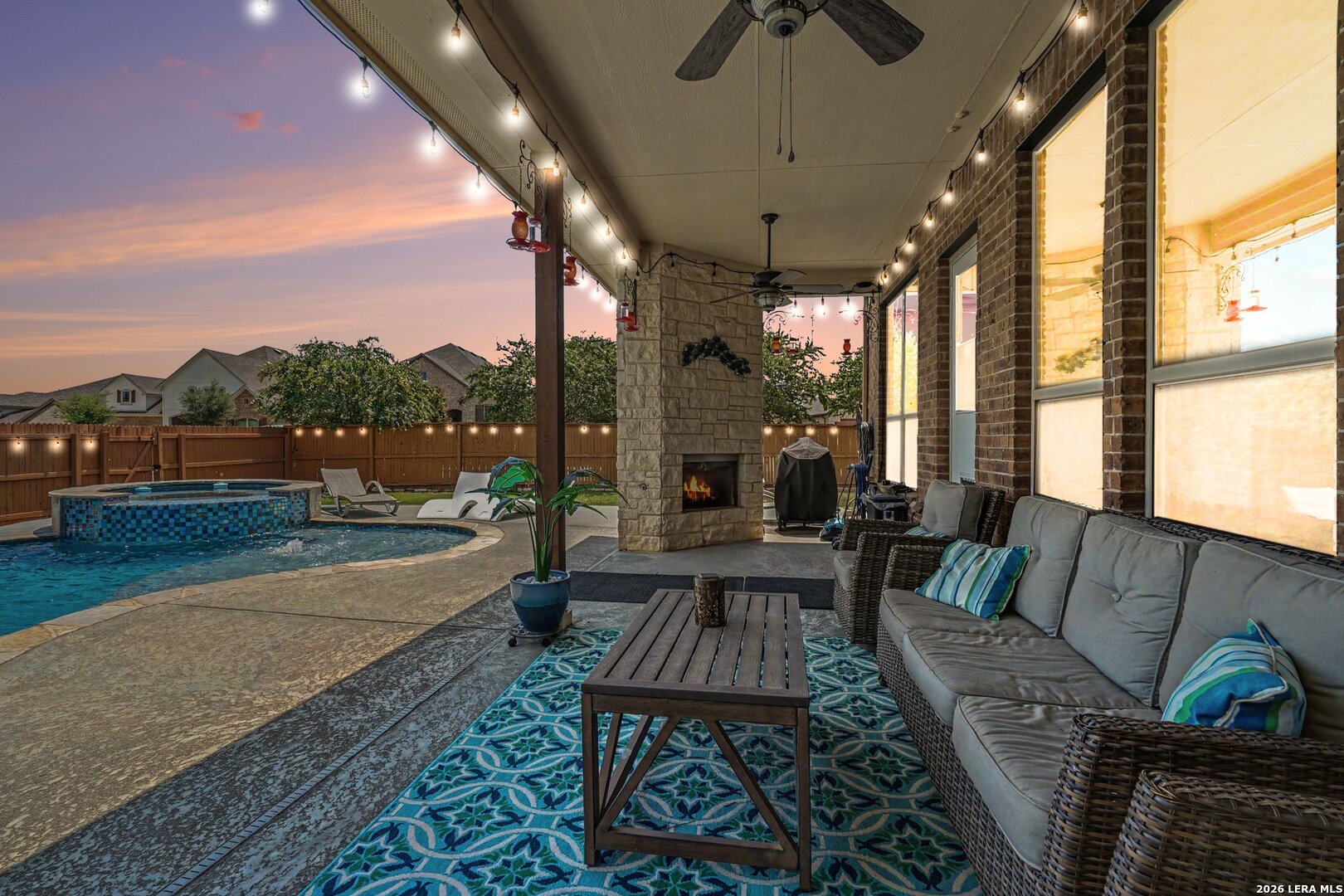 904 Carriage Loop, New Braunfels, TX 78132 — photo 1