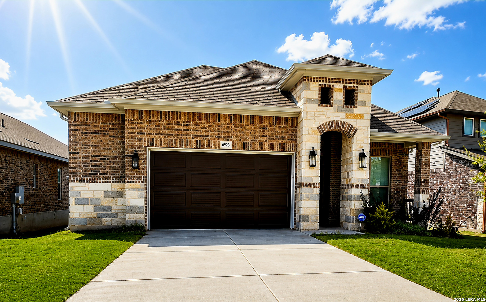 6923 Comanche View, San Antonio, TX 78233 — photo 1