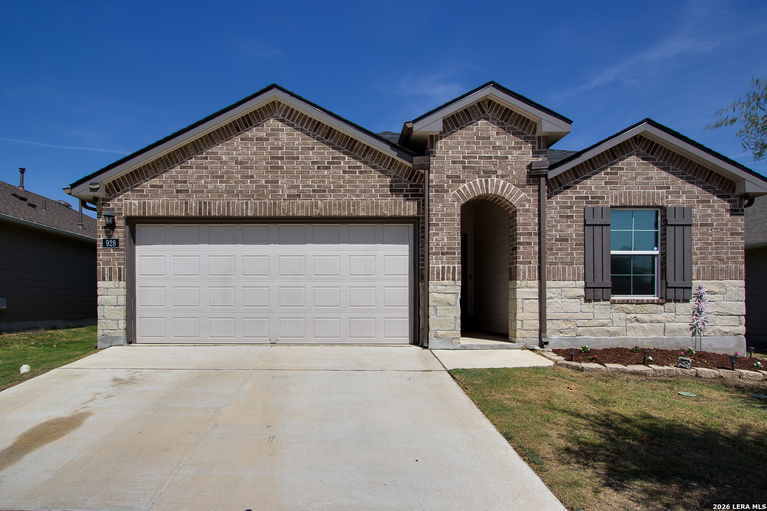 928 Adler way, San Marcos, TX 78666 — photo 1