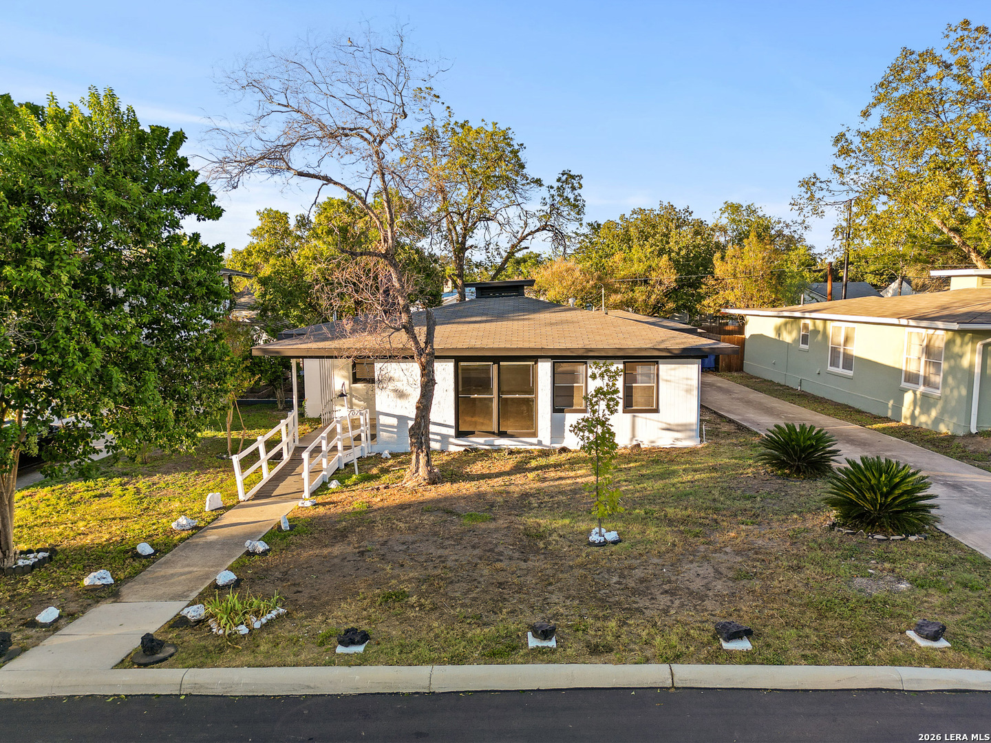 707 Chicago, San Antonio, TX 78210 — photo 1