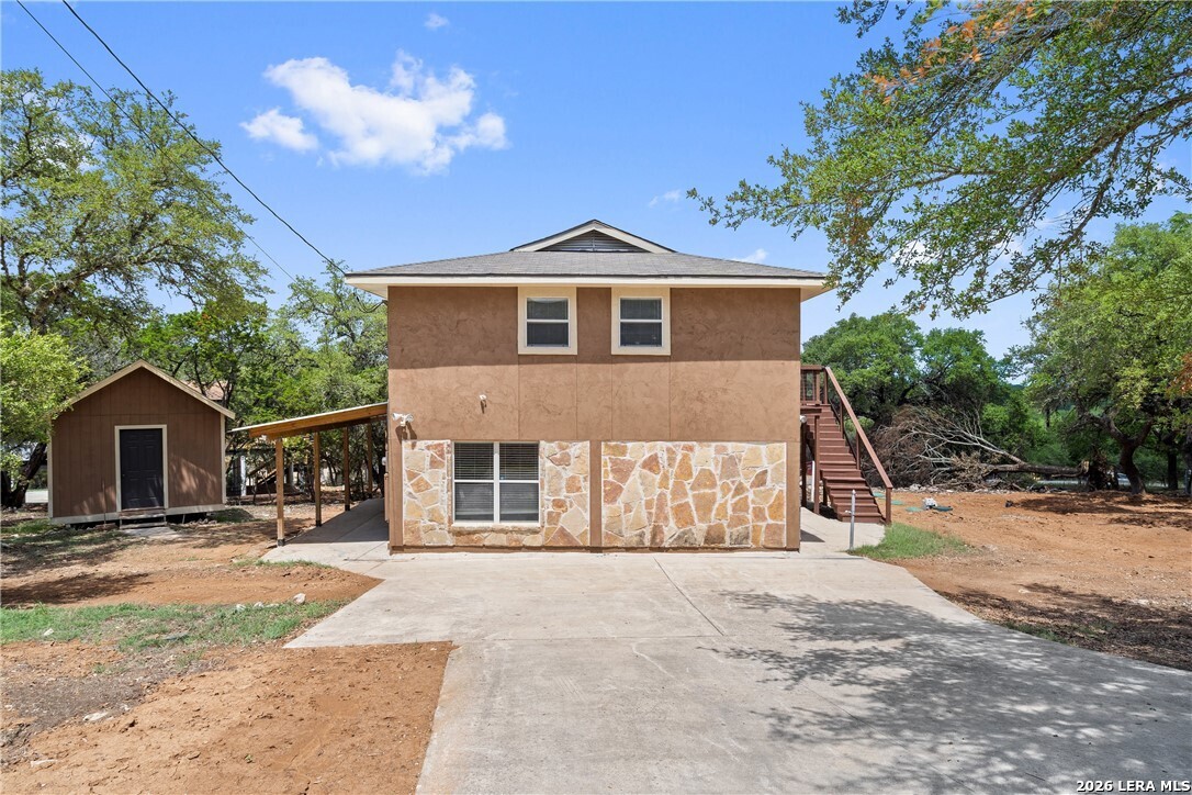 404 Valley Ridge, Canyon Lake, TX 78133 — photo 1