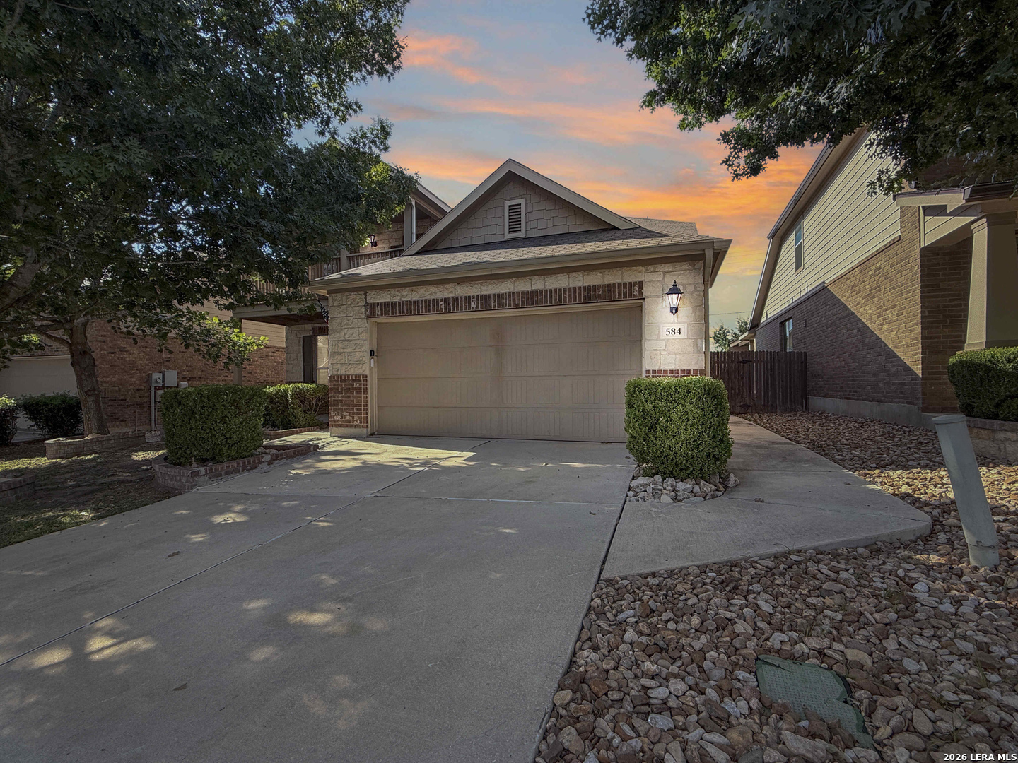 584 SADDLEHORN WAY, Cibolo, TX 78108 — photo 1