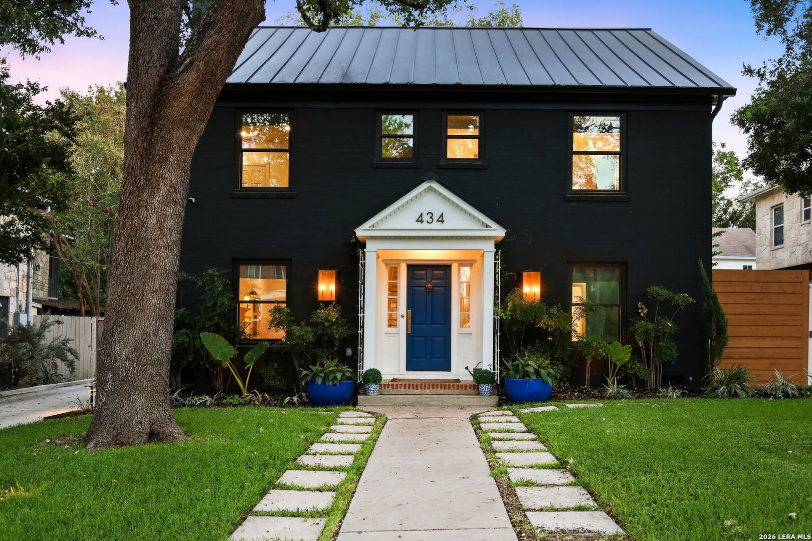 434 THELMA DR