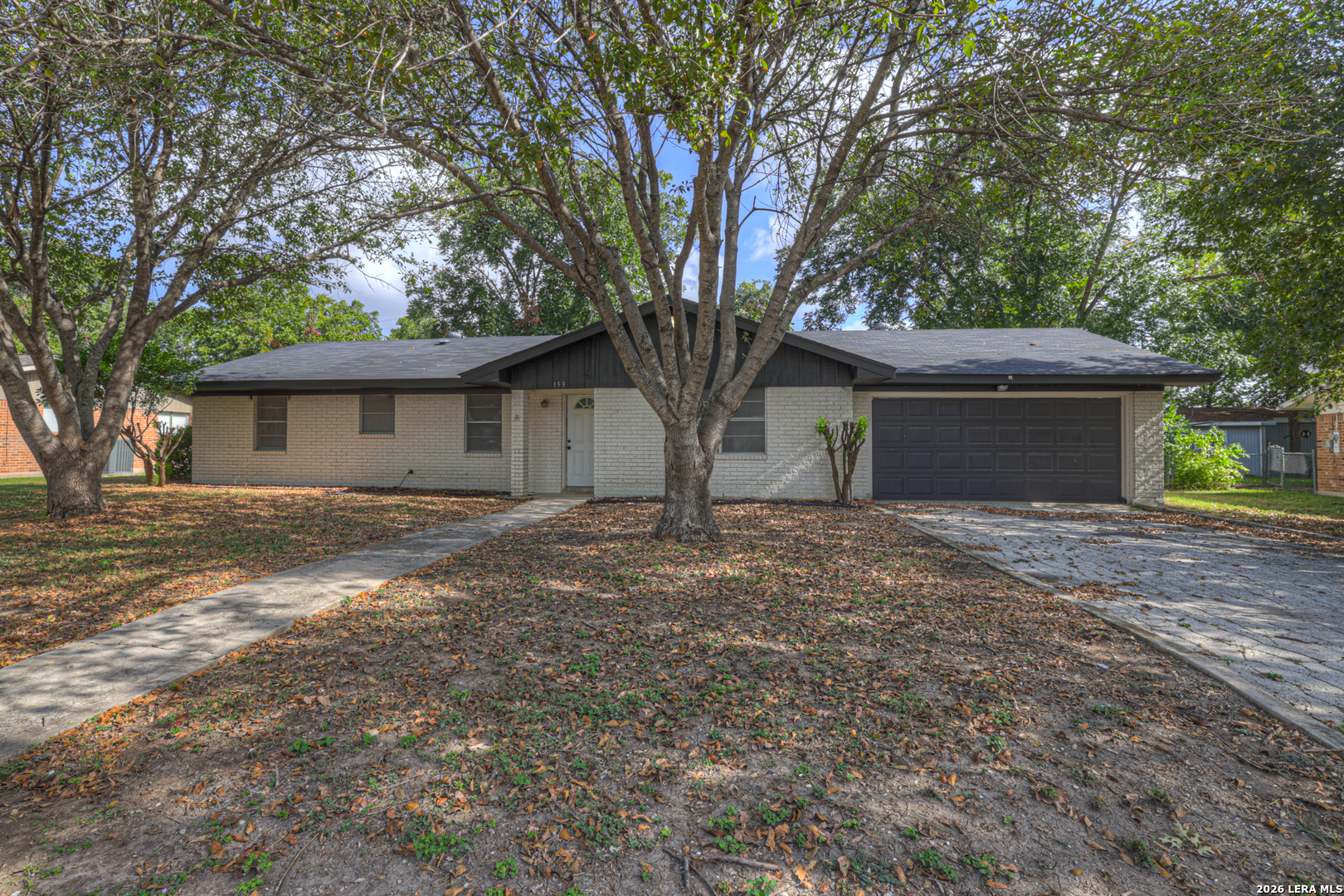 153 SWAN DR, New Braunfels, TX 78130 — photo 1